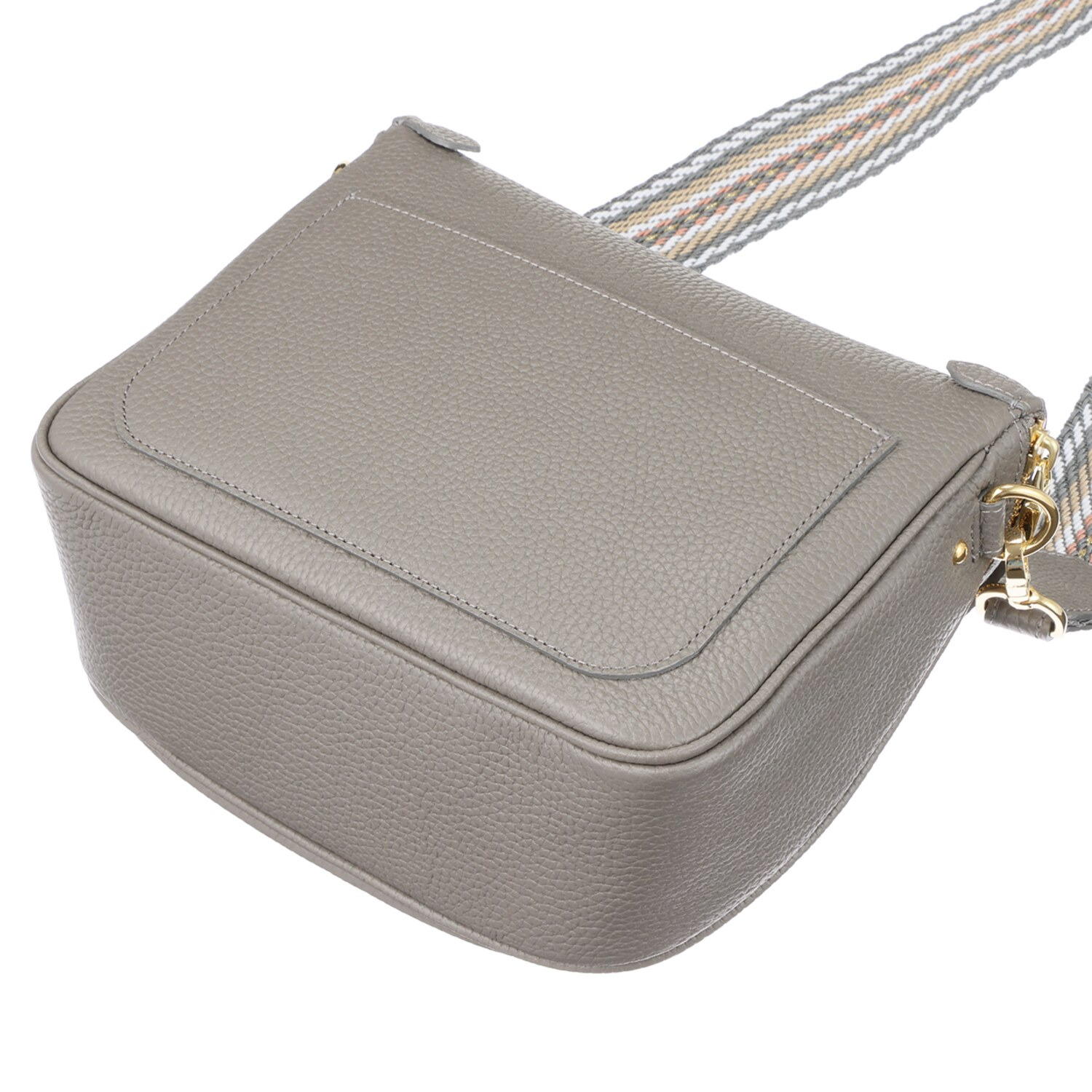 エーディーエムジェイ 牛革シュリンク型押し クロスボディバッグ ＜２０２５＞