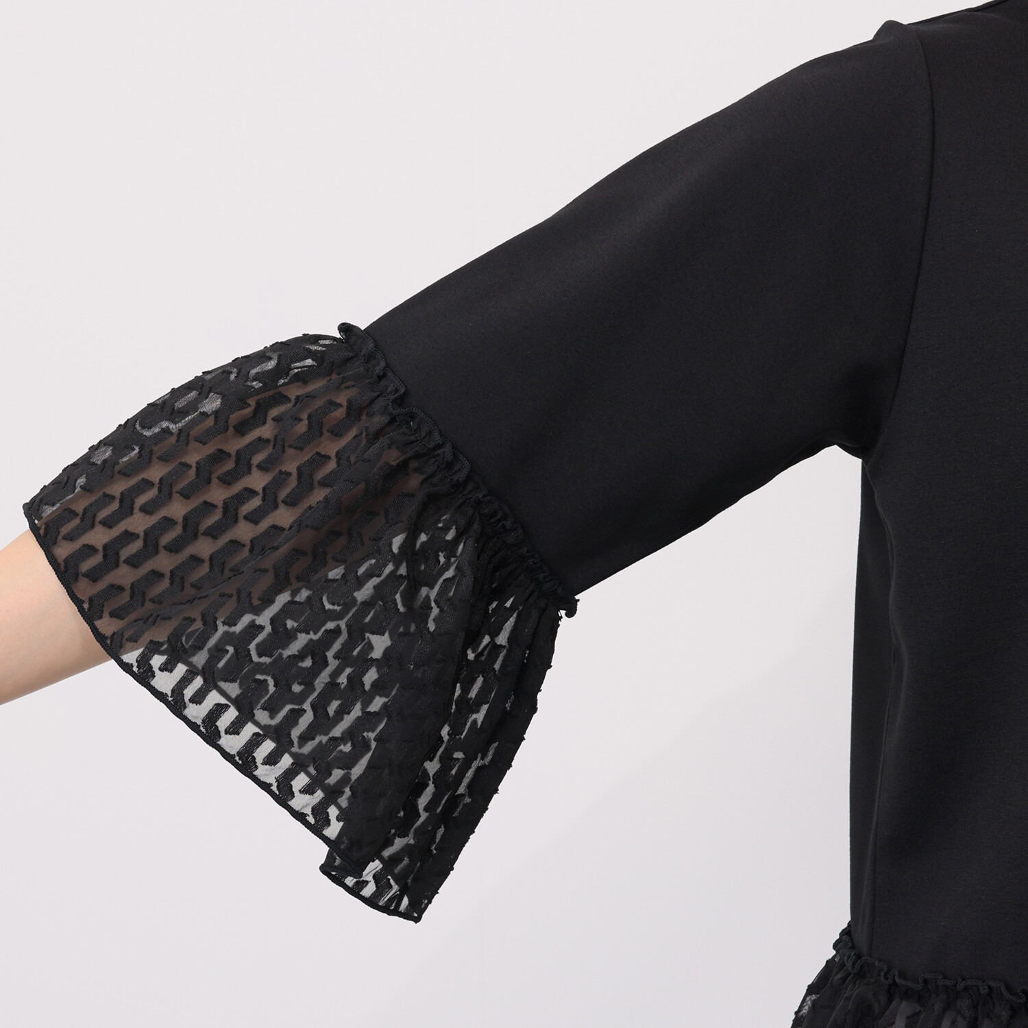 フーア ジャガードフリル カットソートップス