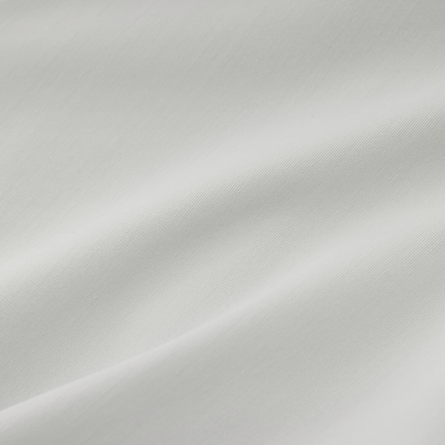 ラ・シュシュ ＵＶカット・接触冷感 吸水速乾 コットン混生地で快適 ３Ｄテーパードパンツ ＜股下６０ｃｍ＞