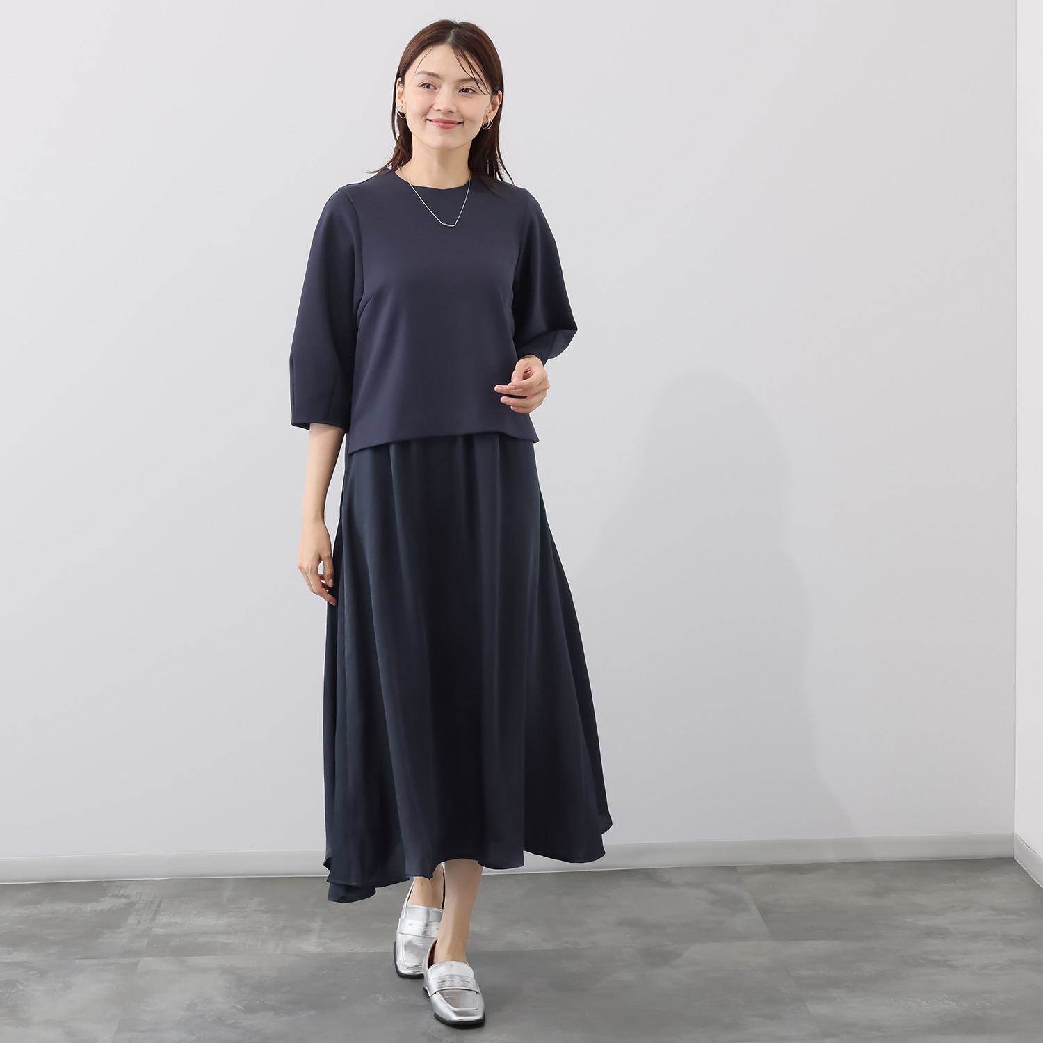 イロプライム 一枚で楽ちん！ スレンダー見せワンピース