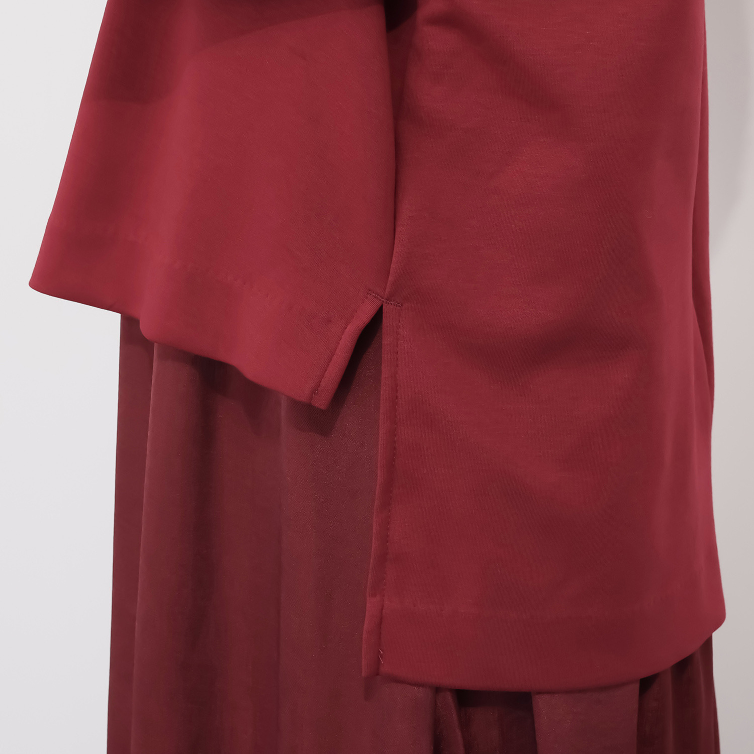 イロプライム 一枚で楽ちん！ スレンダー見せワンピース