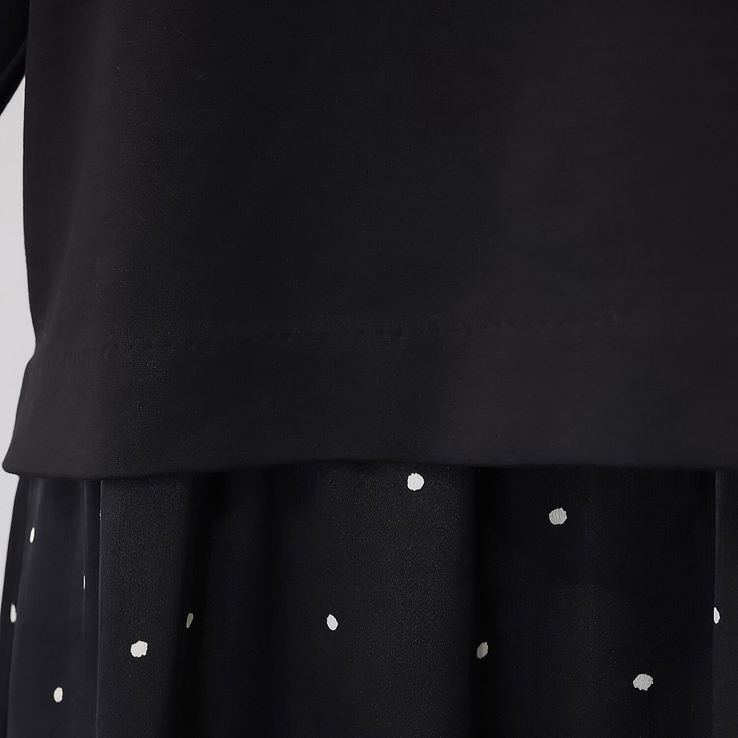 イロプライム 一枚で楽ちん！ スレンダー見せワンピース