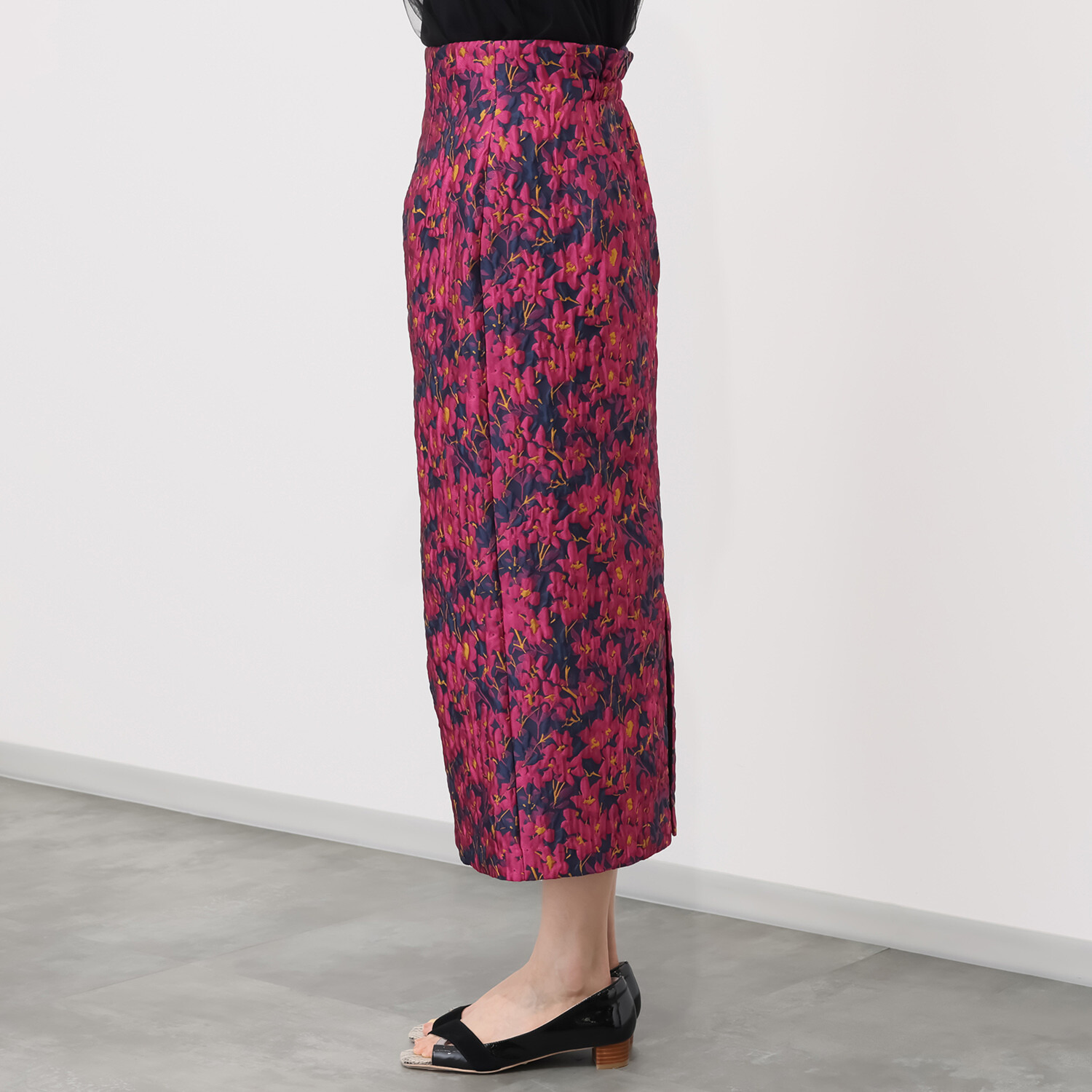 イロプライム 華やかジャガードの ナロースカート