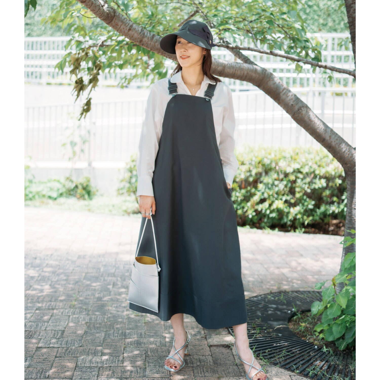 へ・エラ はっ水 大人美人 サロペットワンピース