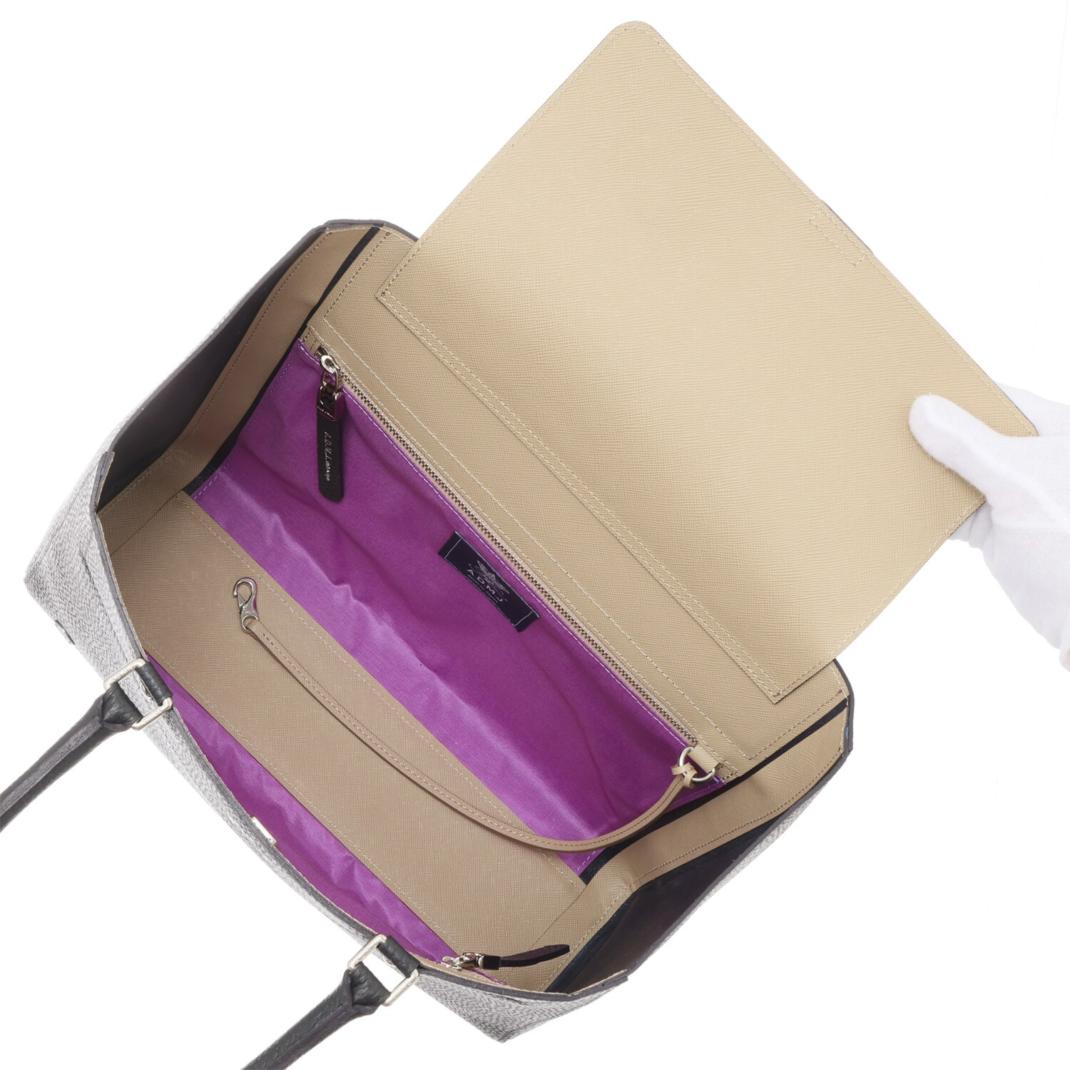 エーディーエムジェイ 牛革シュリンク型押し クレバートートバッグ