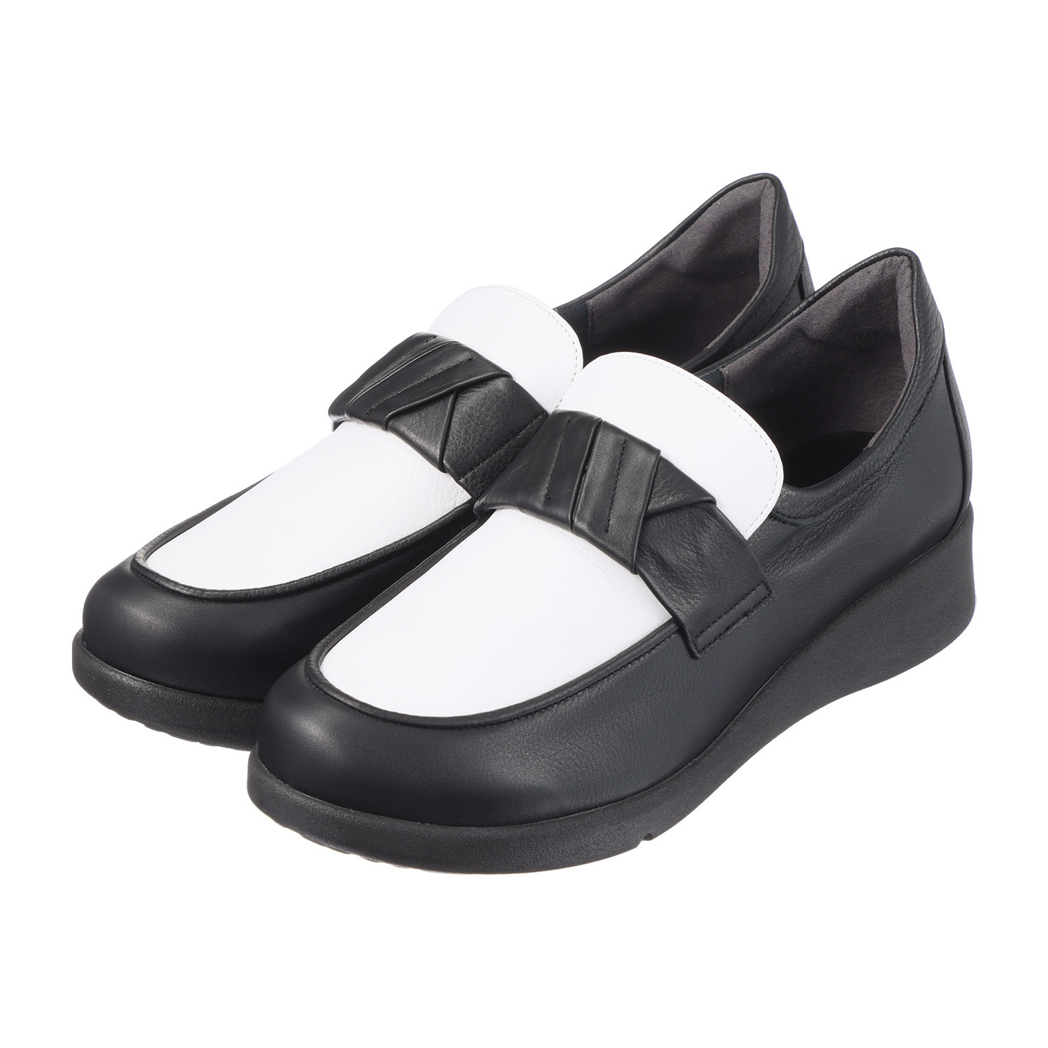 ミスキョウコ 日本製 はっ水ソフト本革 デザインベルト ローファー