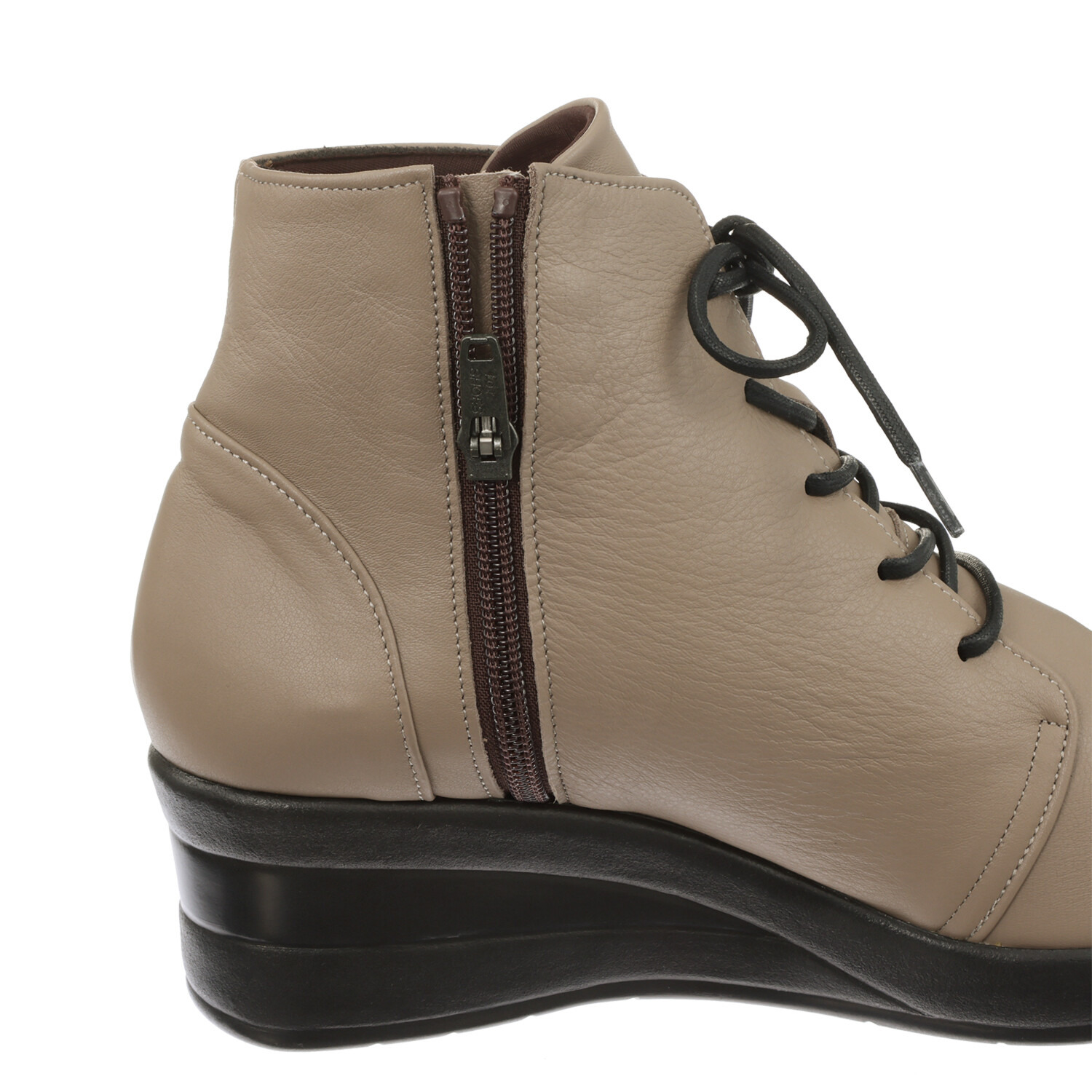 マイレ 日本製 はっ水極上カーフレザー 軽量レースアップブーツ