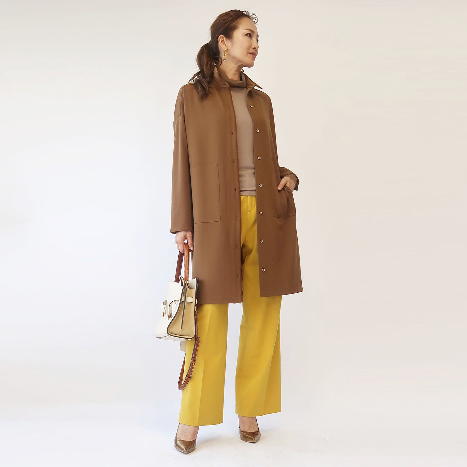 フーア ボタンアクセント グログラントリミング シャツコート