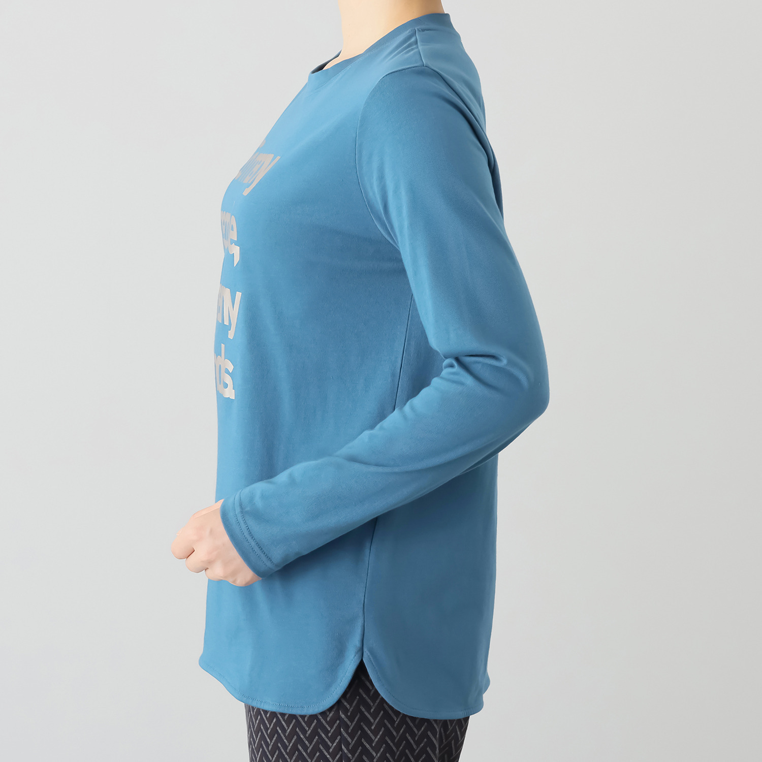 フーア 箔プリント ロングスリーブＴシャツ