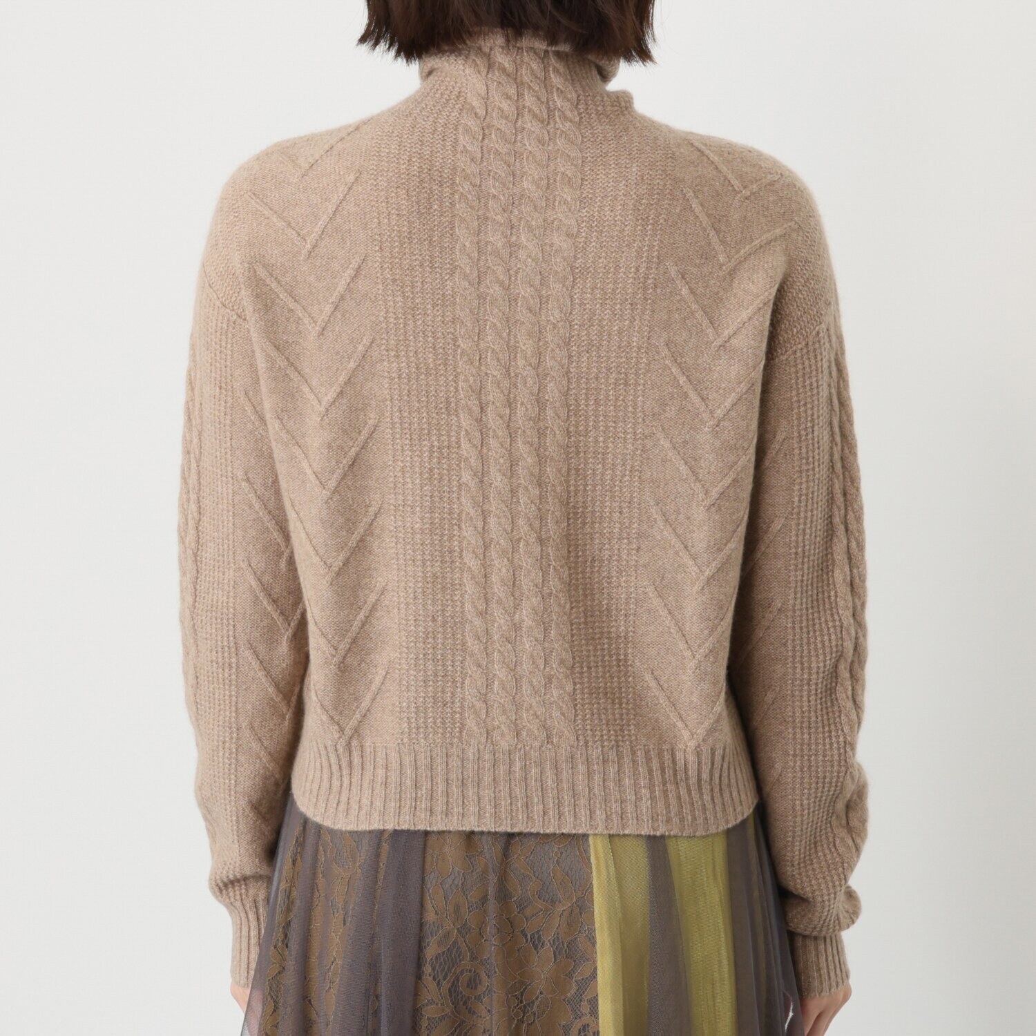 ソアージュ カシミヤ１００％ ケーブル柄 タートルネック プルオーバー