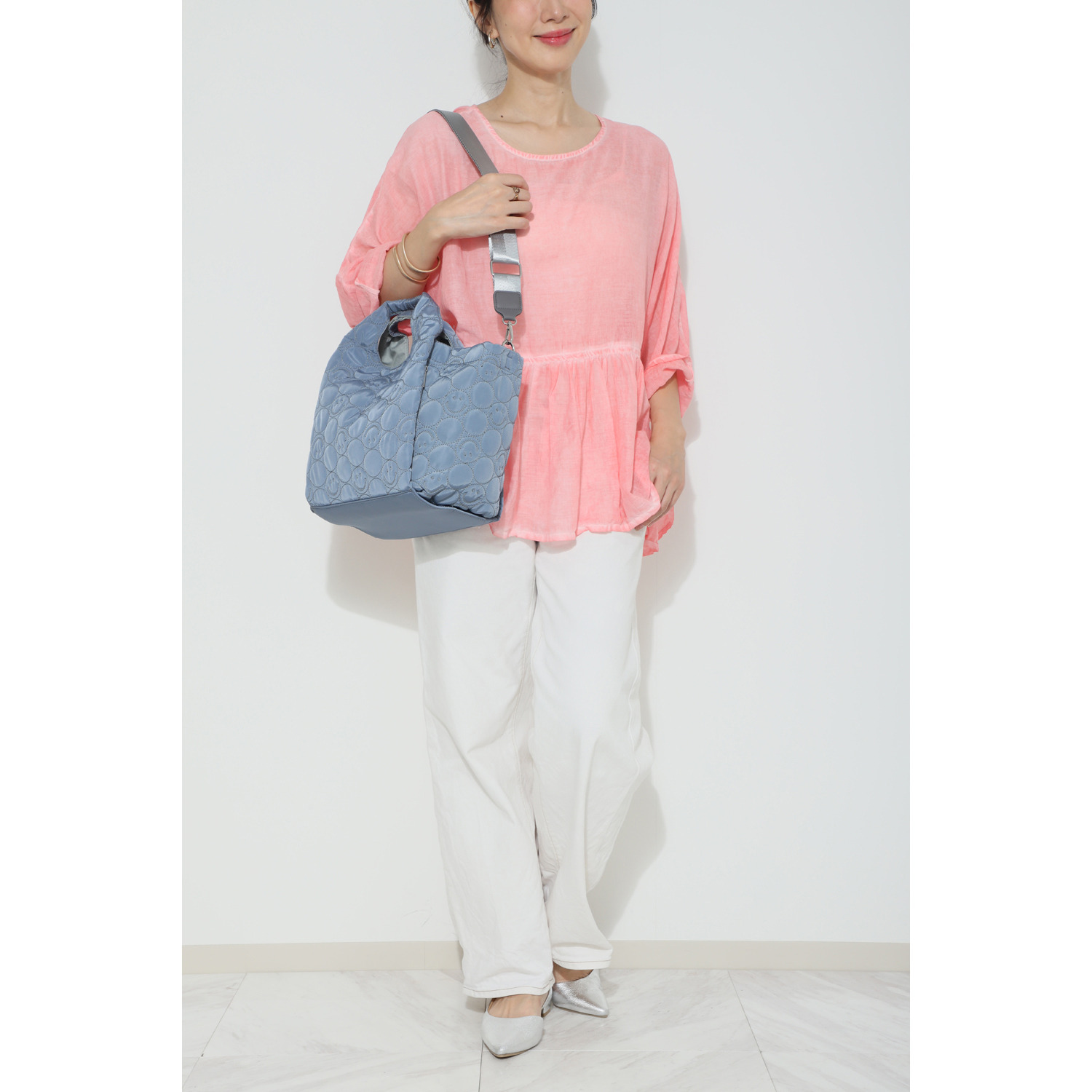 クーコ スマイリーフェイス キルトデザイン 多機能 ２ウェイトートバッグ