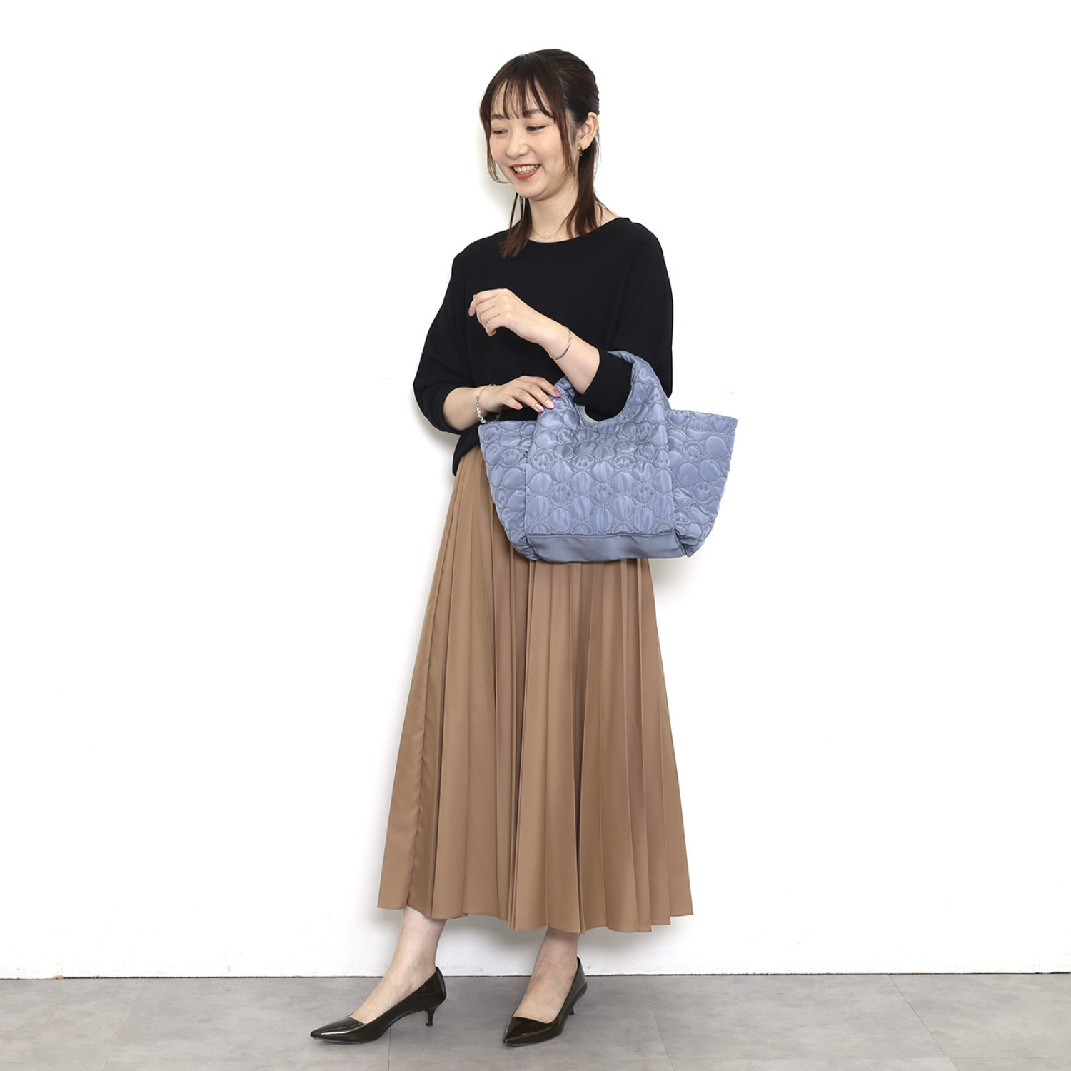 クーコ スマイリーフェイス キルトデザイン 多機能 ２ウェイトートバッグ