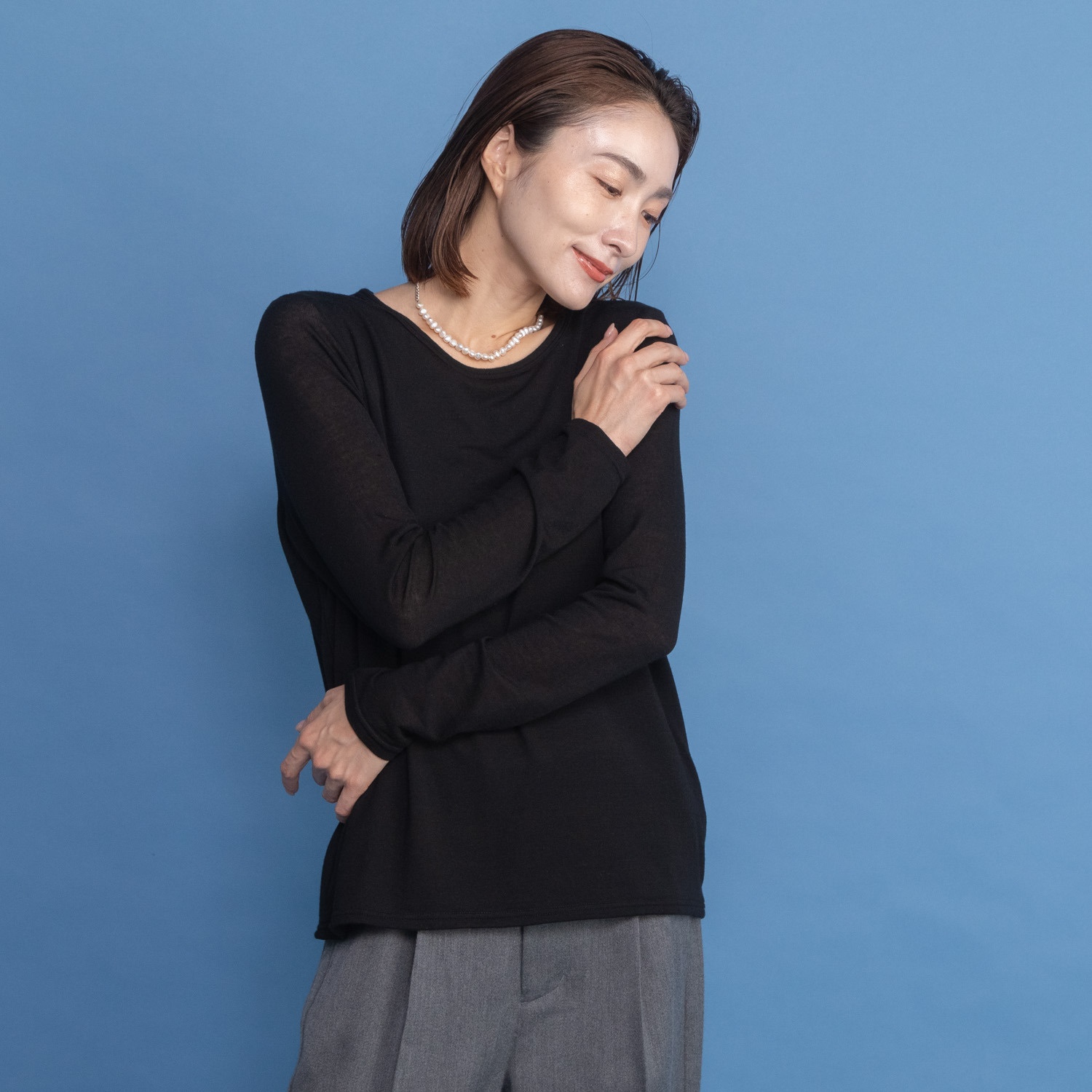 レア　ジェム 極上の肌当たり 大人の上質ジャージー 万能プルオーバー