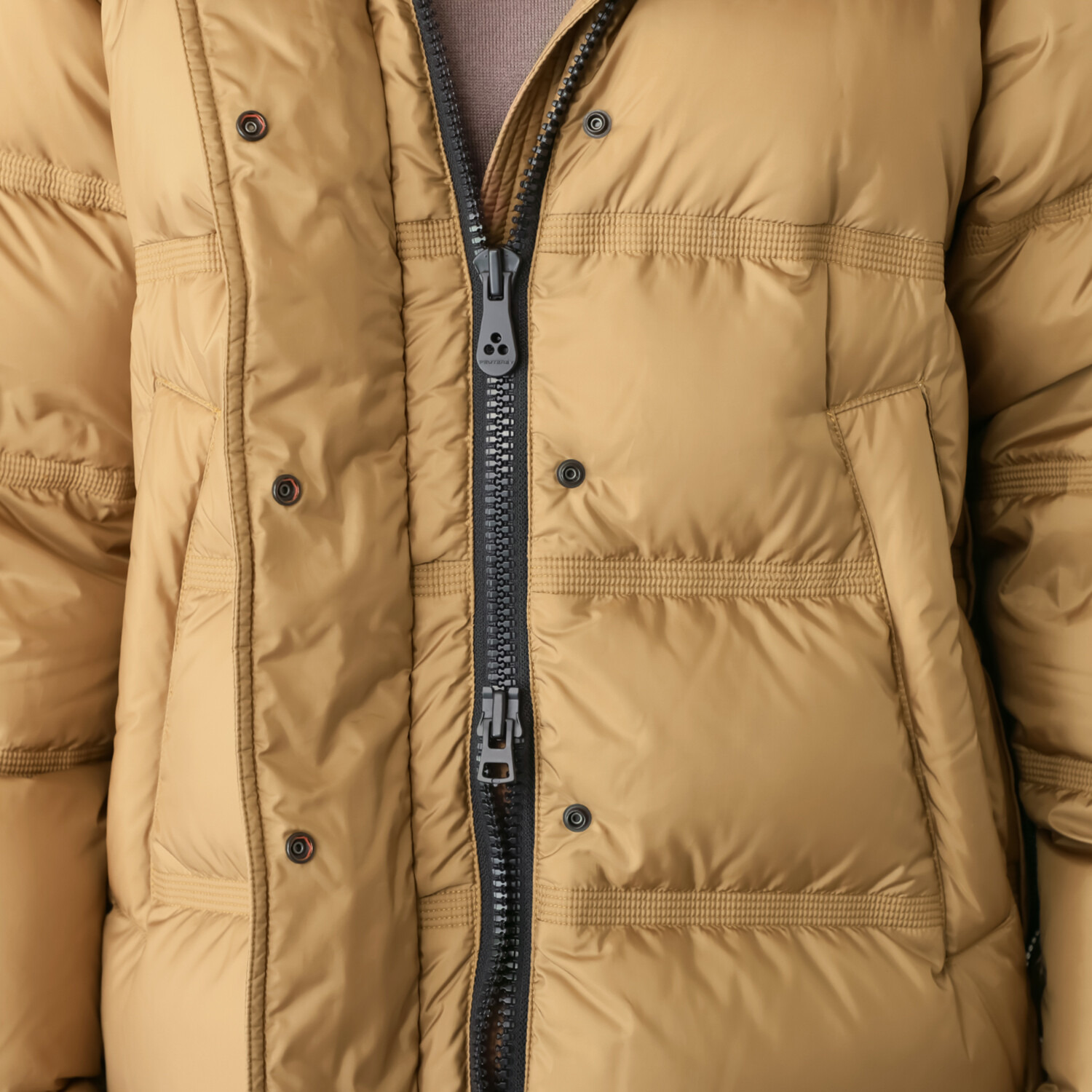 ピューテリー 贅沢フォックスファー付 ミドル丈ダウンコート