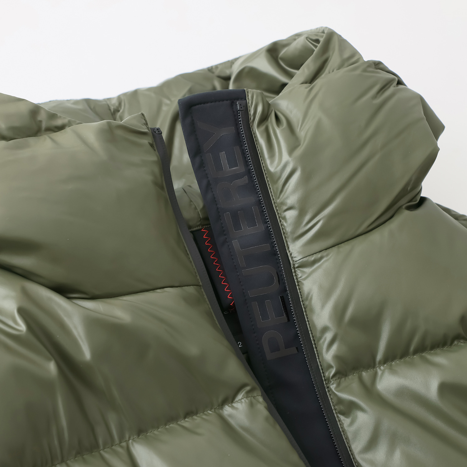 ピューテリー １枚は欲しい！ 使い勝手の良い 上質なゆったり ロングダウンコート