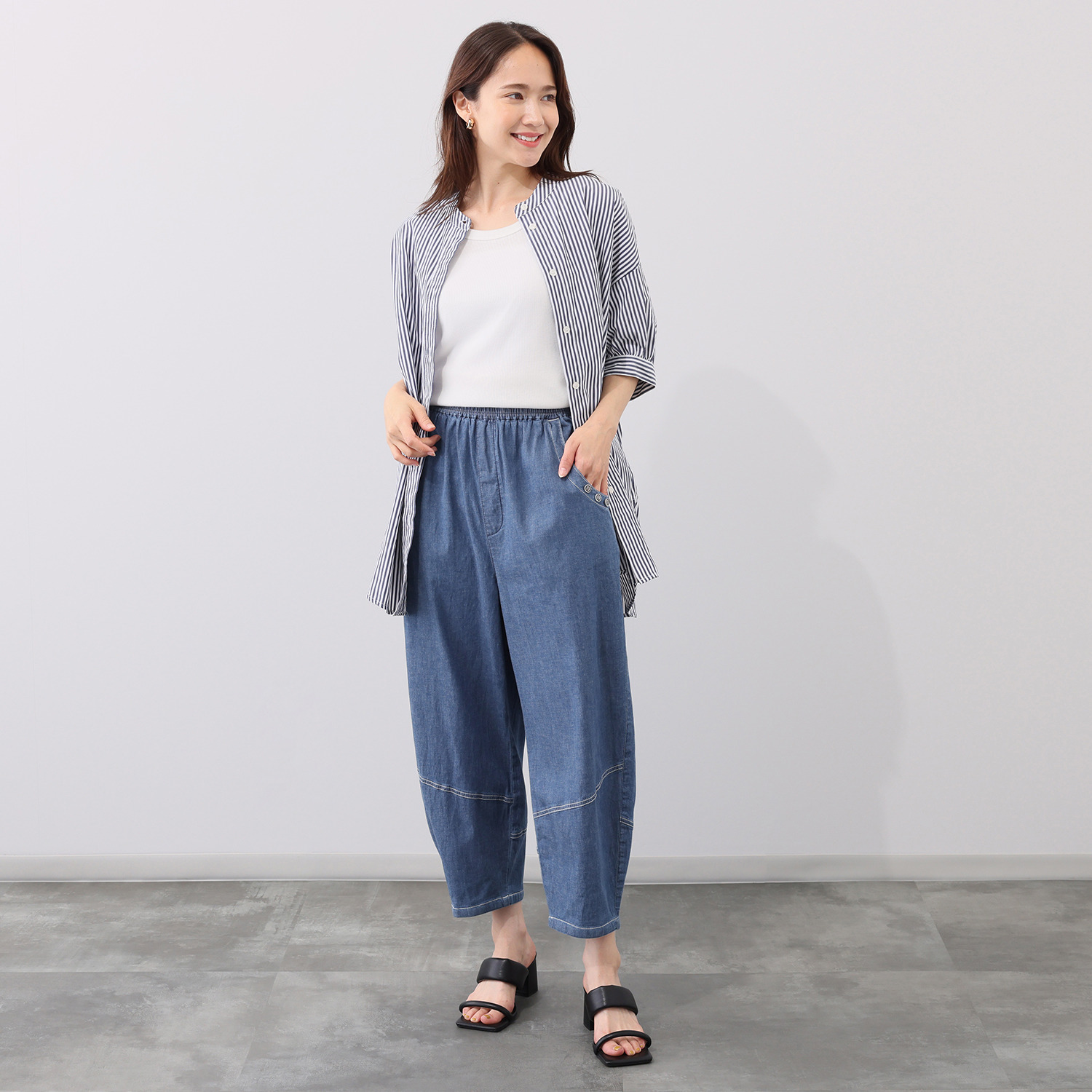 ラ・シュシュ さらさらストレッチデニム ふんわりコクーンパンツ