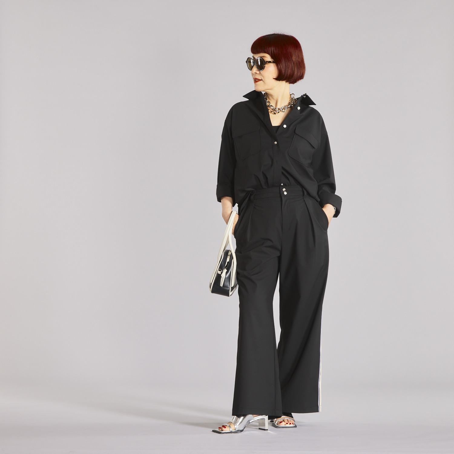 ボン・ブリコラージュ バイ　レイコ・ホウセンジ 接触冷感がうれしい、 軽くて便利な機能派！ ロンドン風アクセントの ライトなシャツジャケット