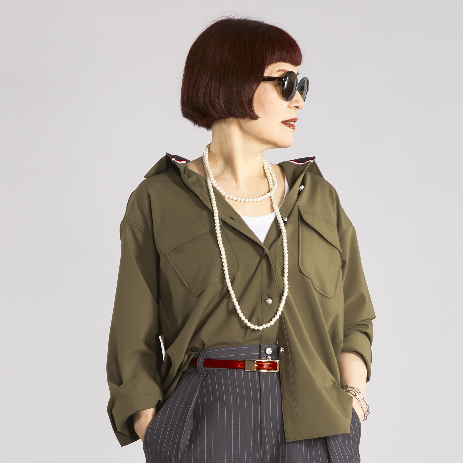 ボン・ブリコラージュ バイ　レイコ・ホウセンジ 接触冷感がうれしい、 軽くて便利な機能派！ ロンドン風アクセントの ライトなシャツジャケット