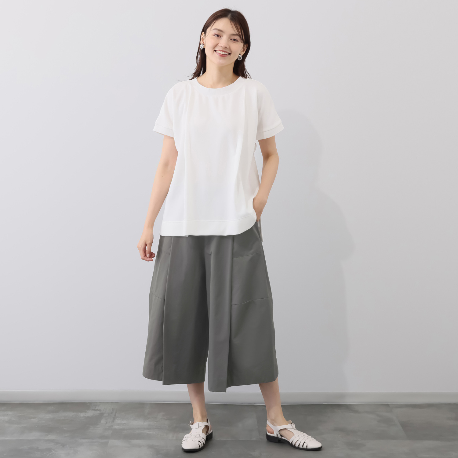 コモエリークローゼット ビッグタック コクーンシルエットパンツ