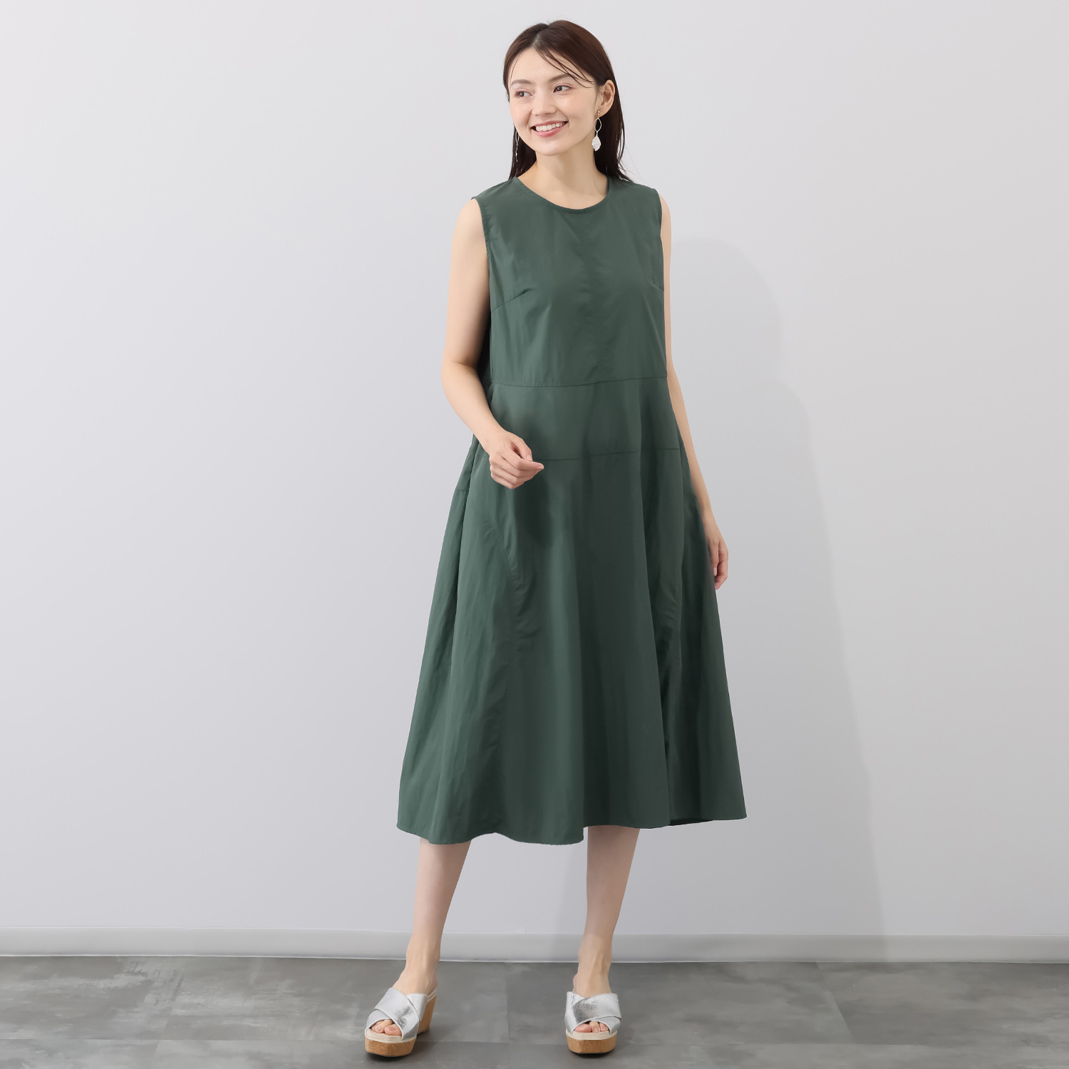 コモエリークローゼット 接触冷感 ランダムボリューム ワンピース