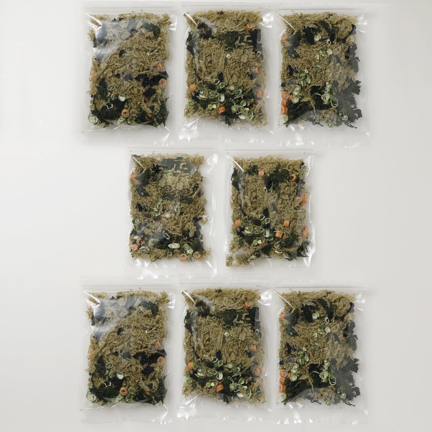 三重＜マツキクフーズ＞ 三重県産あおさが香る！ とろろ昆布のみそ汁の具