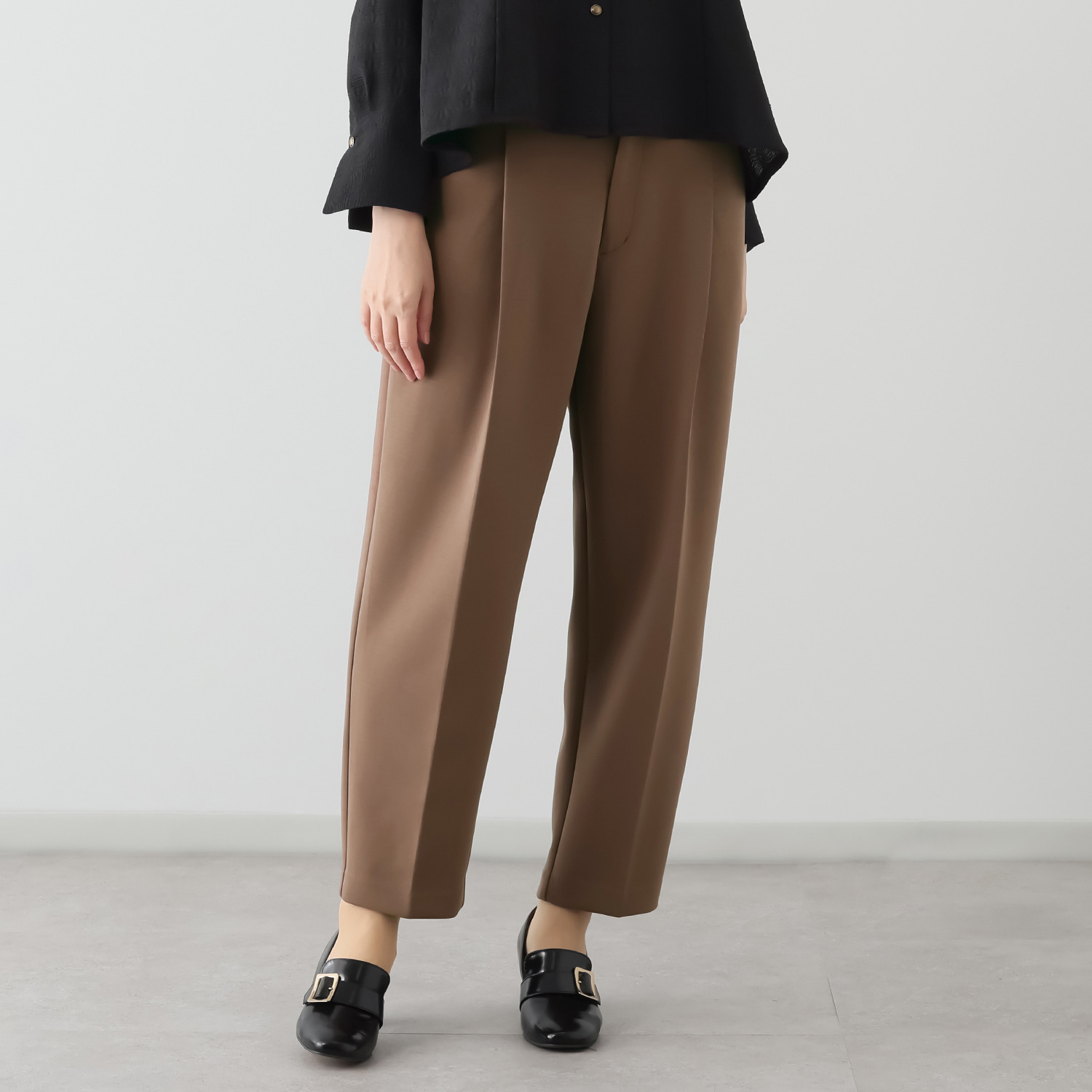 キリ　エ　キリ スポンジニット ハンサムパンツ