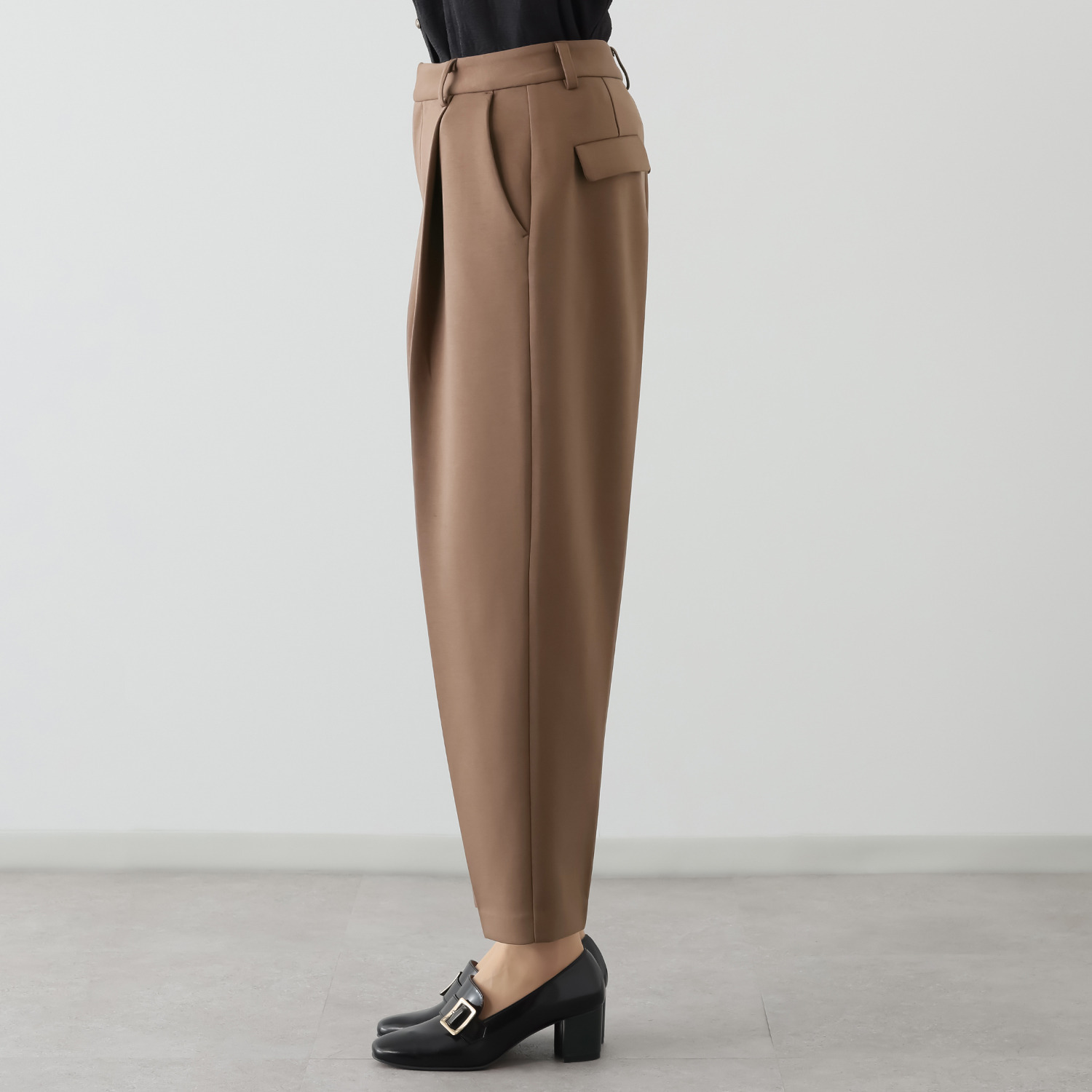 キリ　エ　キリ スポンジニット ハンサムパンツ