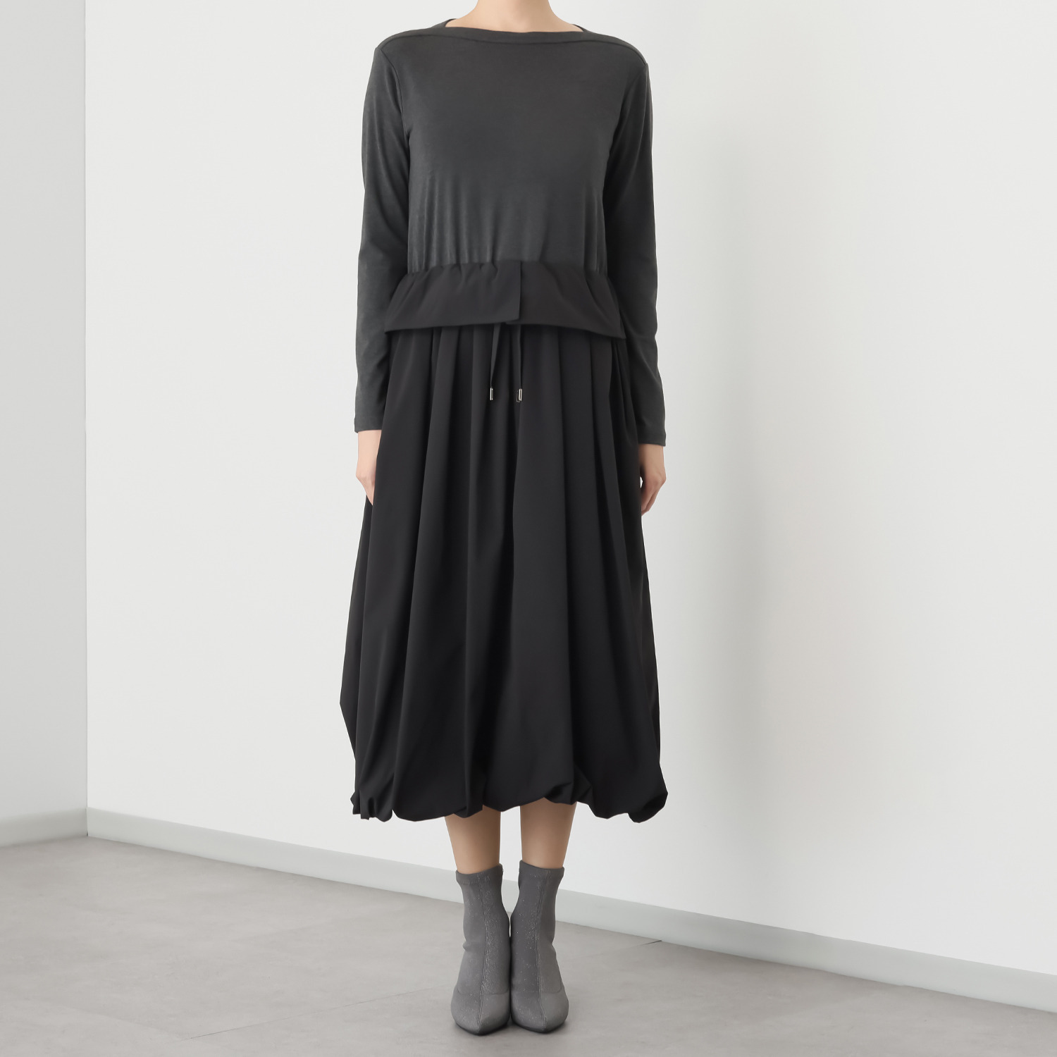 キリ　エ　キリ 異素材ドッキング ワンピース