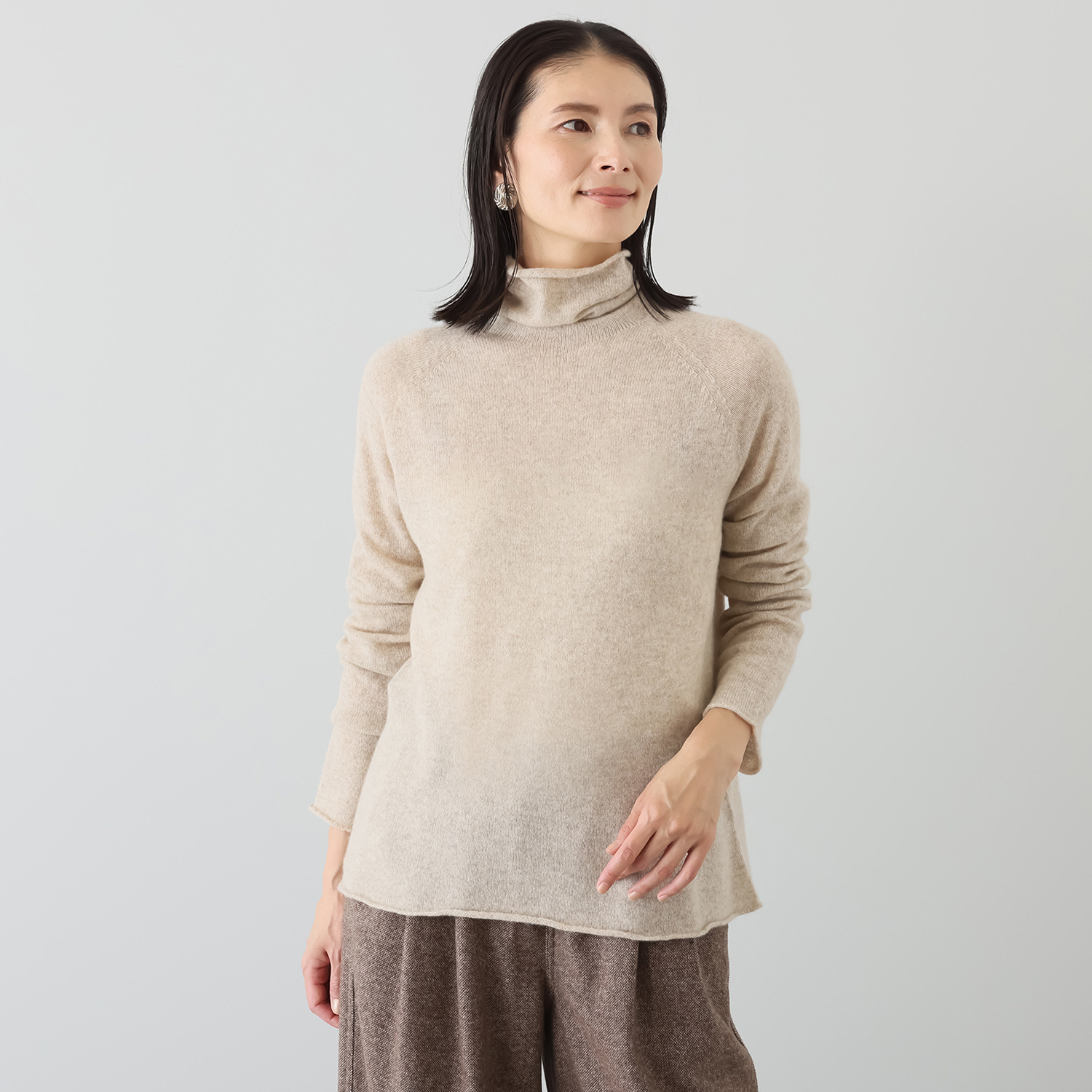 シャビージェンティール カシミヤ１００％ 無縫製 ラグランスリーブ ガーゼ調プルオーバー