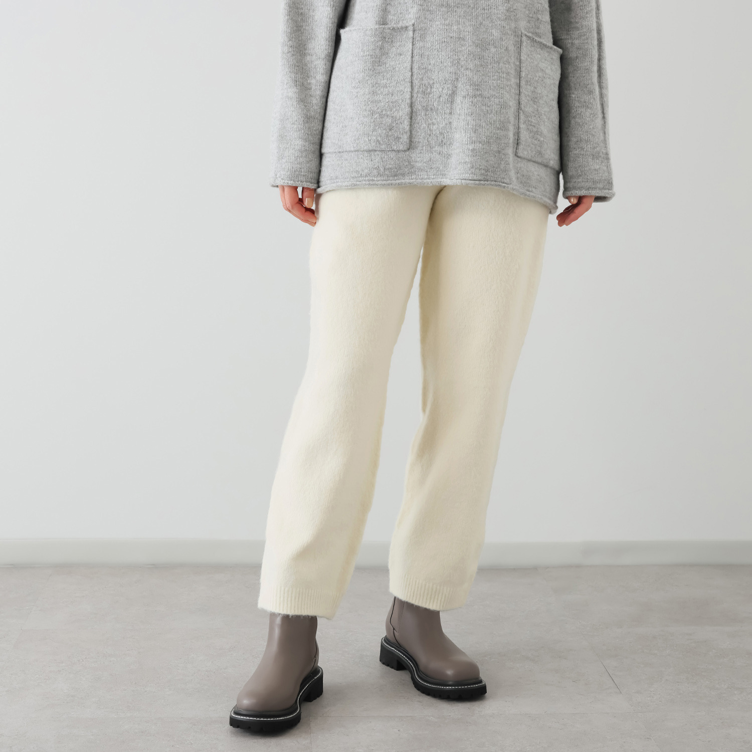 シャビージェンティール ストレッチヤーン 無縫製 テーパードシルエット プルオンパンツ