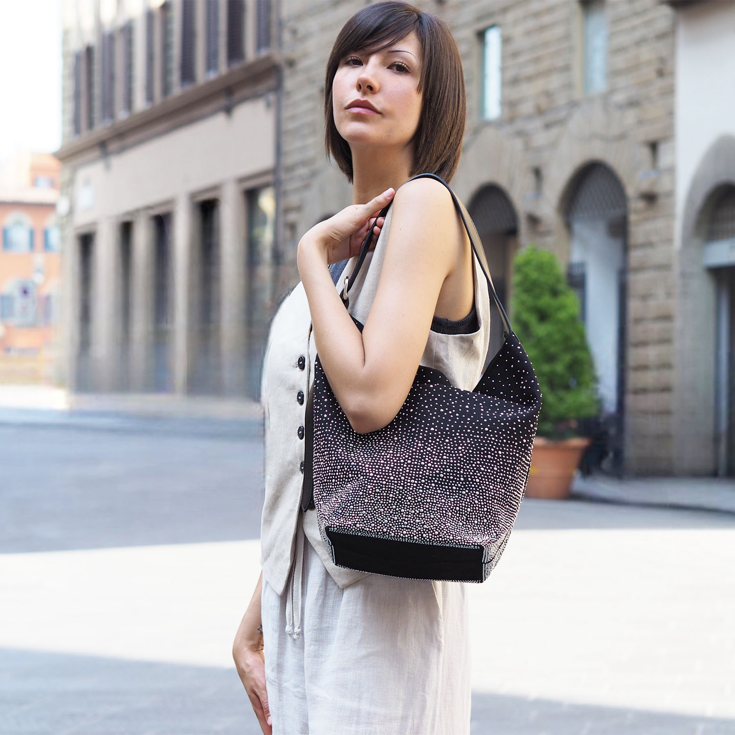 グッシオイタリー 星形チャーム付 グラデーション ラインストーン トートバッグ