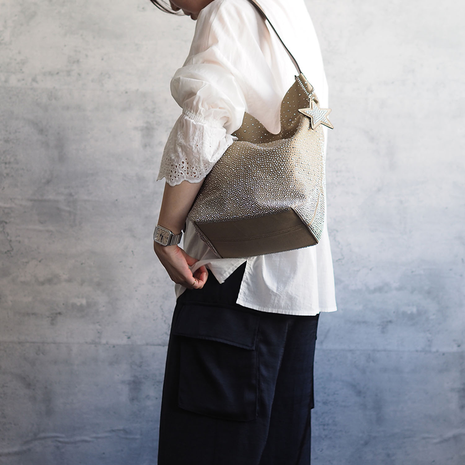 グッシオイタリー 星形チャーム付 グラデーション ラインストーン トートバッグ