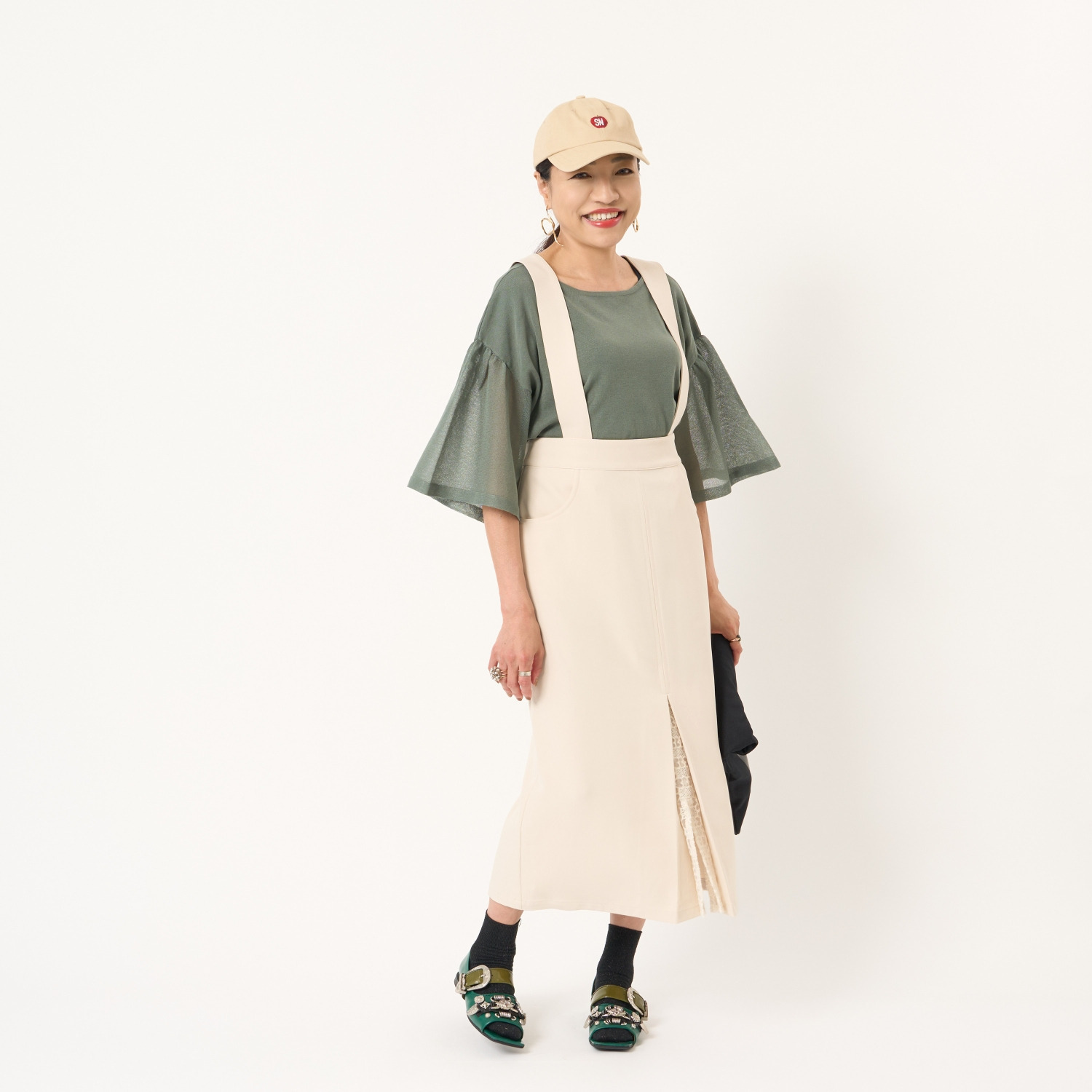 ミューリエ ゆるっと上品で おしゃれ見え 袖シアー ニットプルオーバー