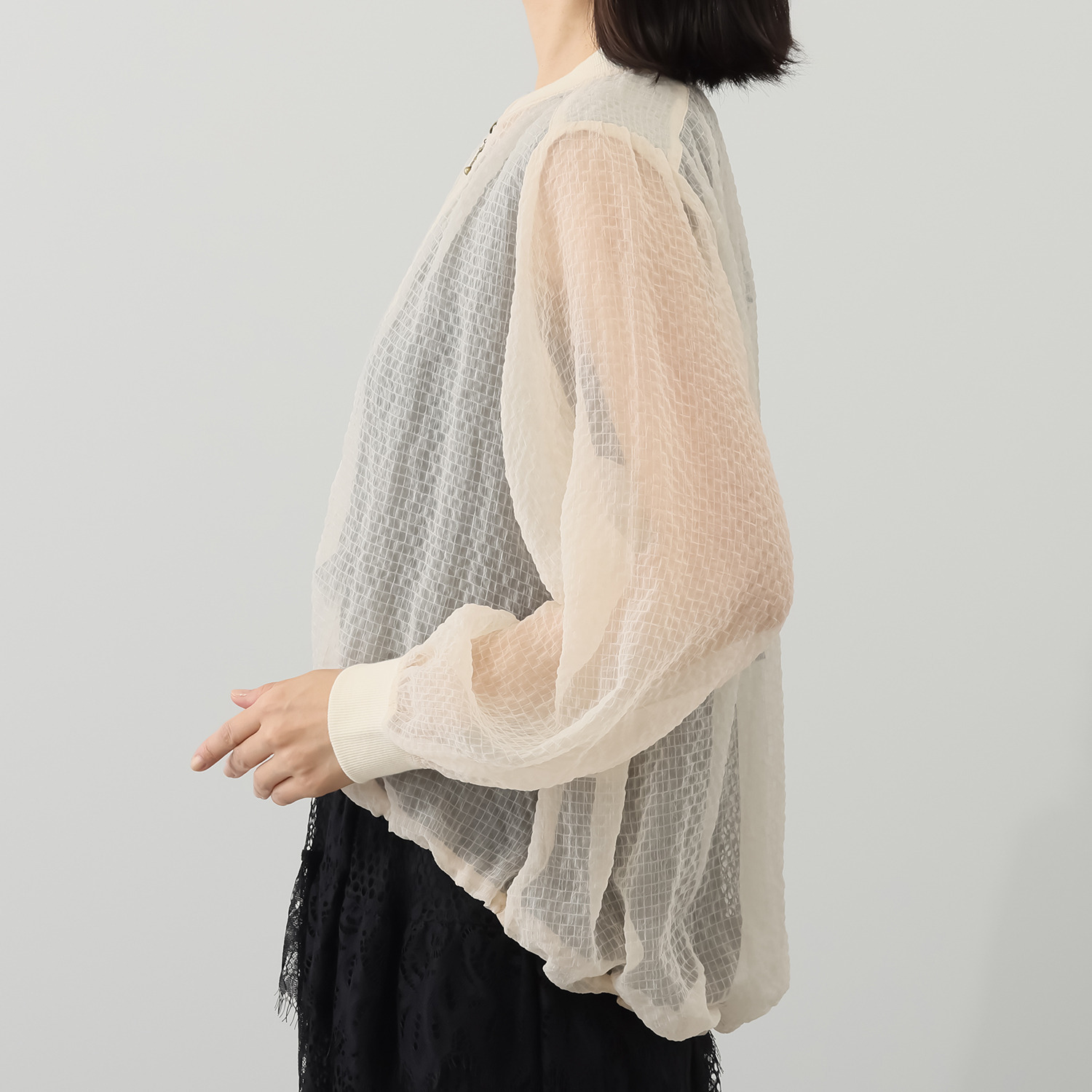 ミューリエ ふんわり儚げな存在感 シアー素材 バルーンブルゾン