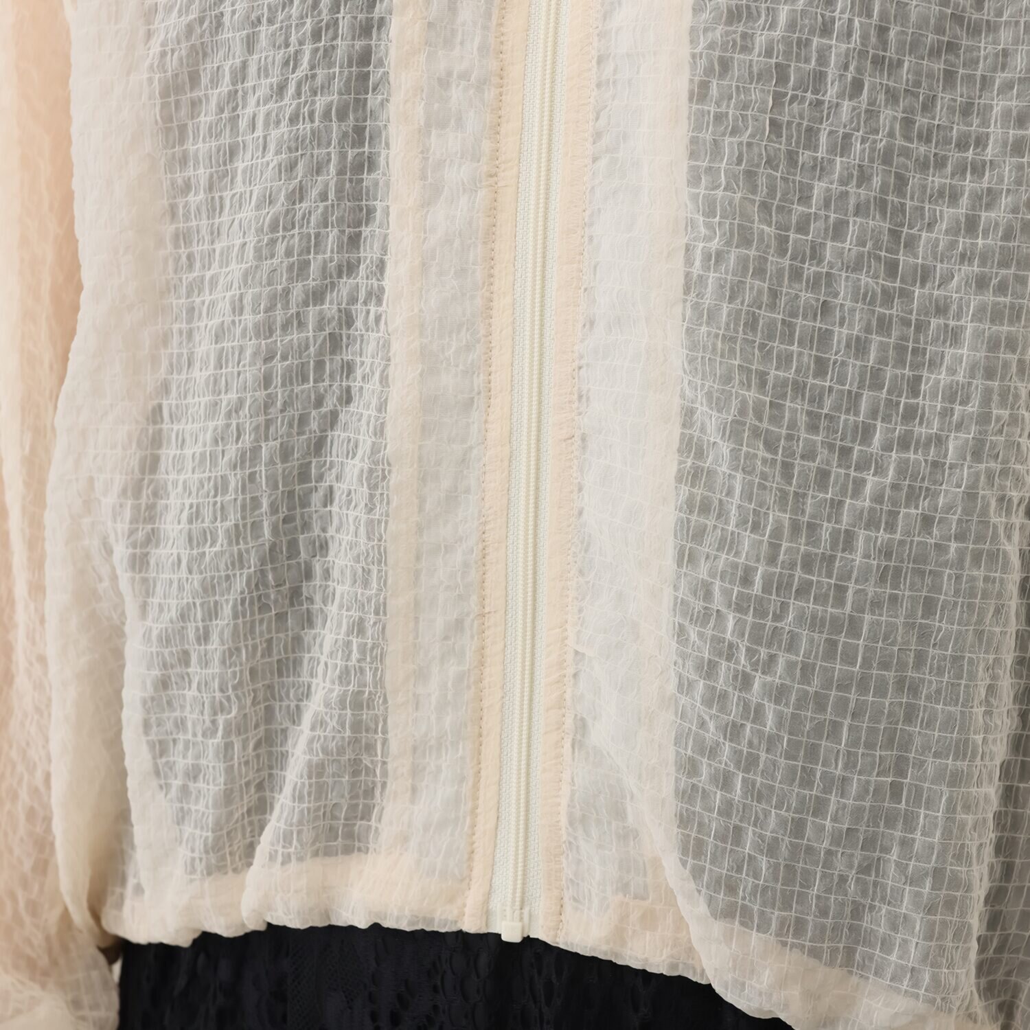 ミューリエ ふんわり儚げな存在感 シアー素材 バルーンブルゾン