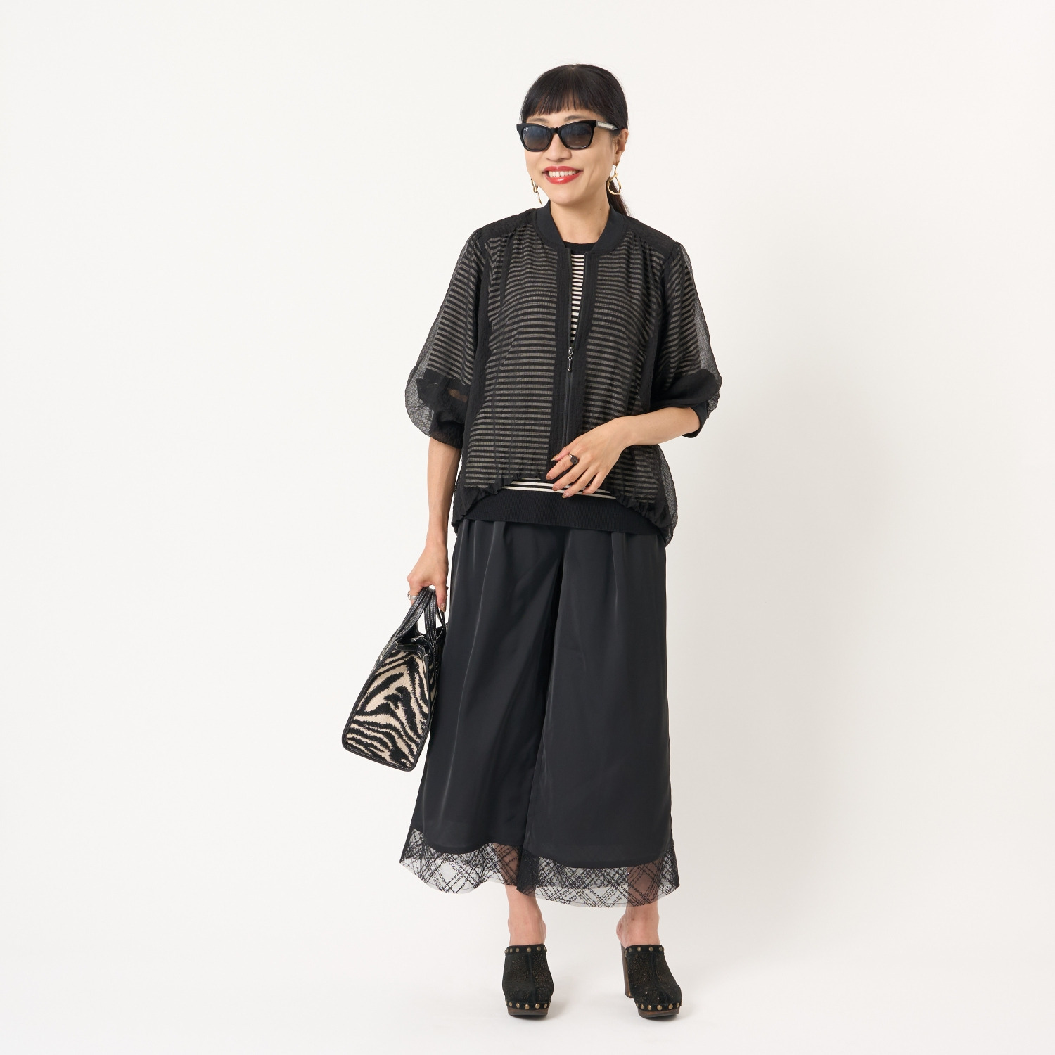 ミューリエ ふんわり儚げな存在感 シアー素材 バルーンブルゾン