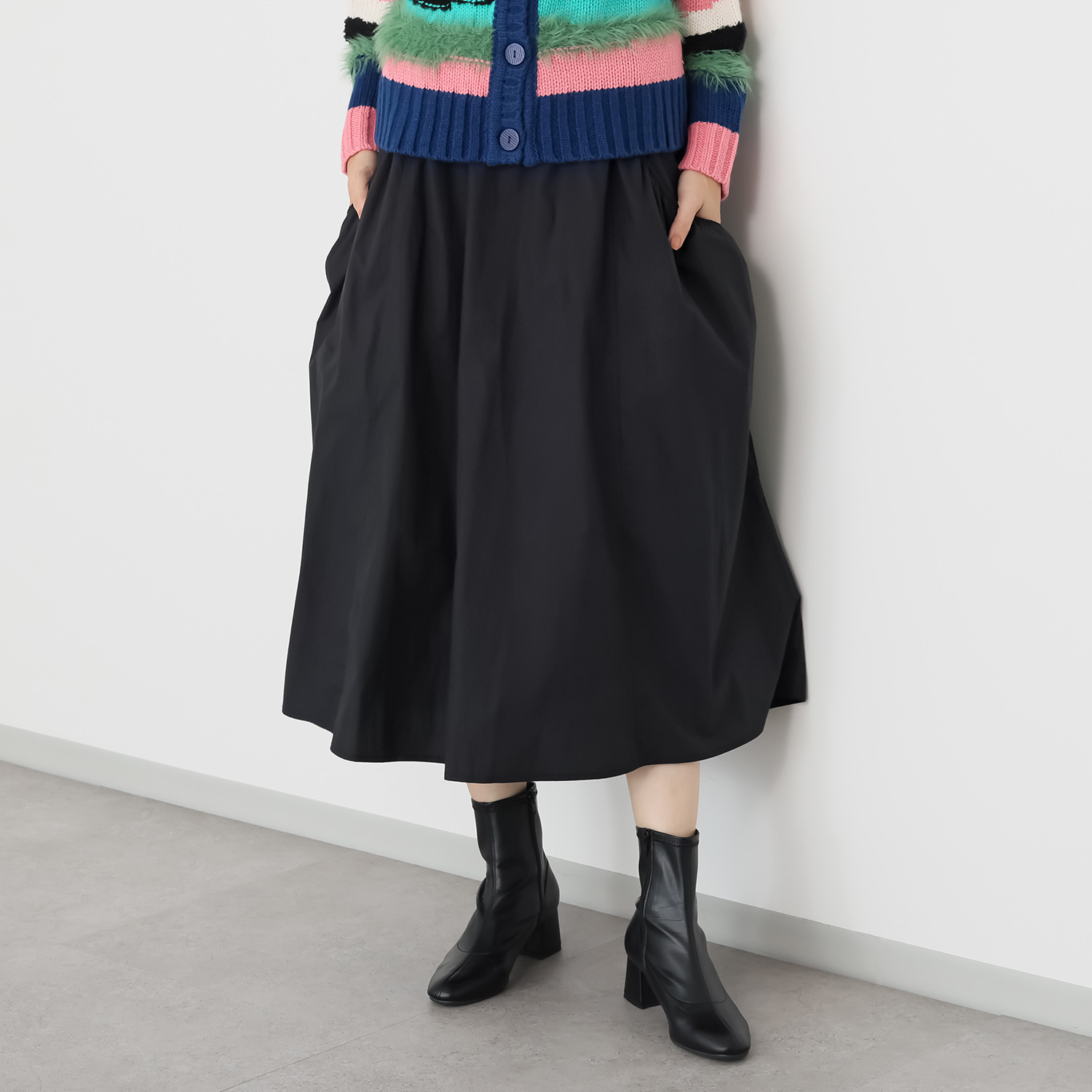 オ・ラバン ギャザーたっぷり すっきり細見え イージーエレガンス シルエットスカート