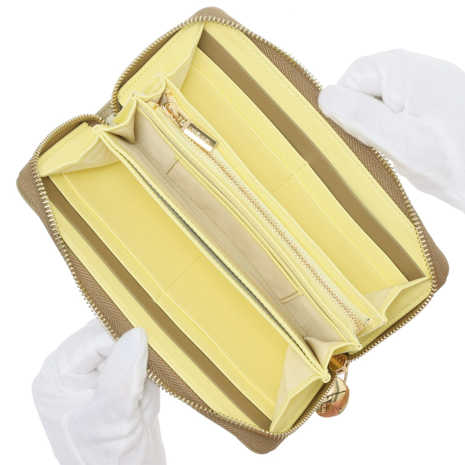 ミッシェル　クラン 牛革シュリンク型押し ラウンドファスナー 長財布