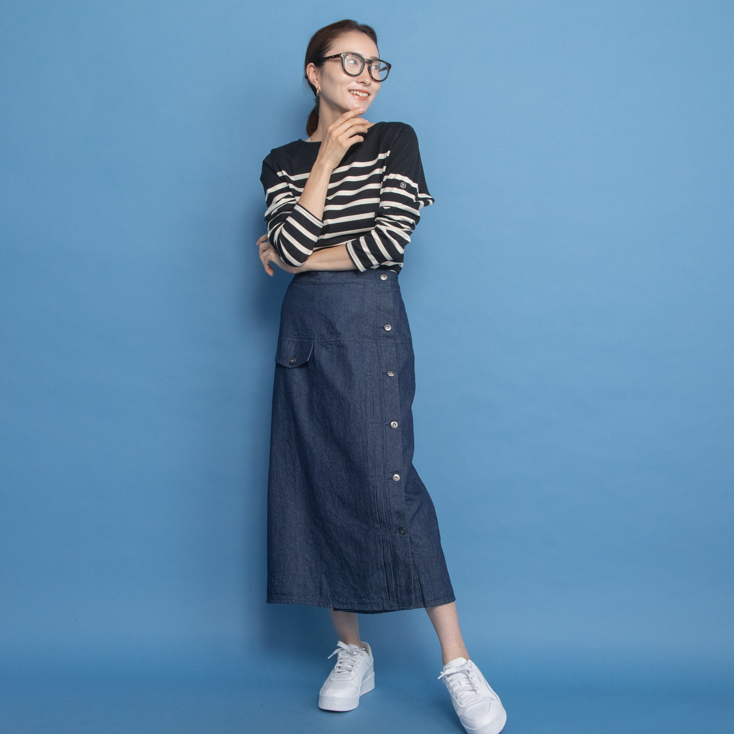 オンザビーバイサマーミー カジュアルをシックに装う Ｉライン デザインロングスカート