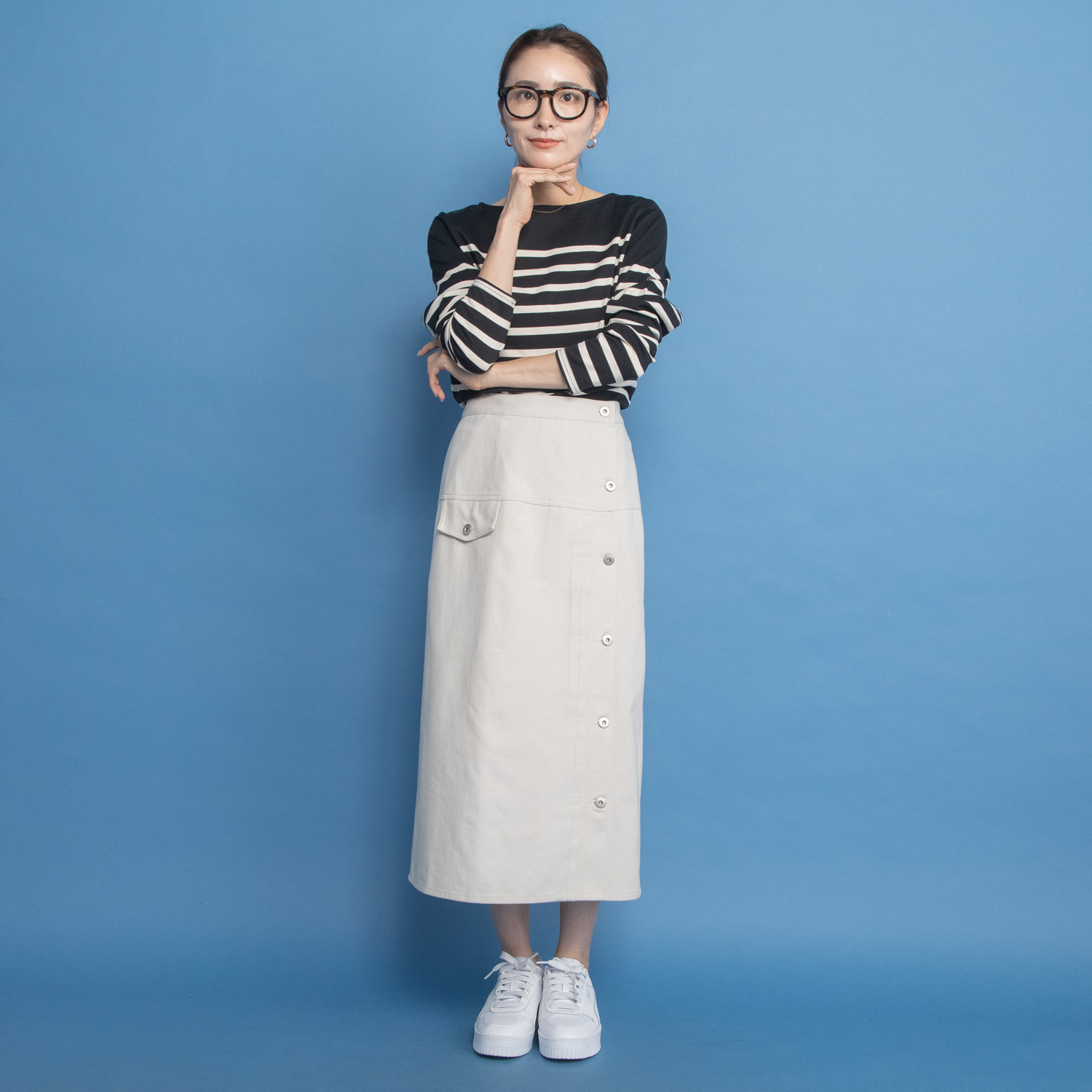 オンザビーバイサマーミー カジュアルをシックに装う Ｉライン デザインロングスカート