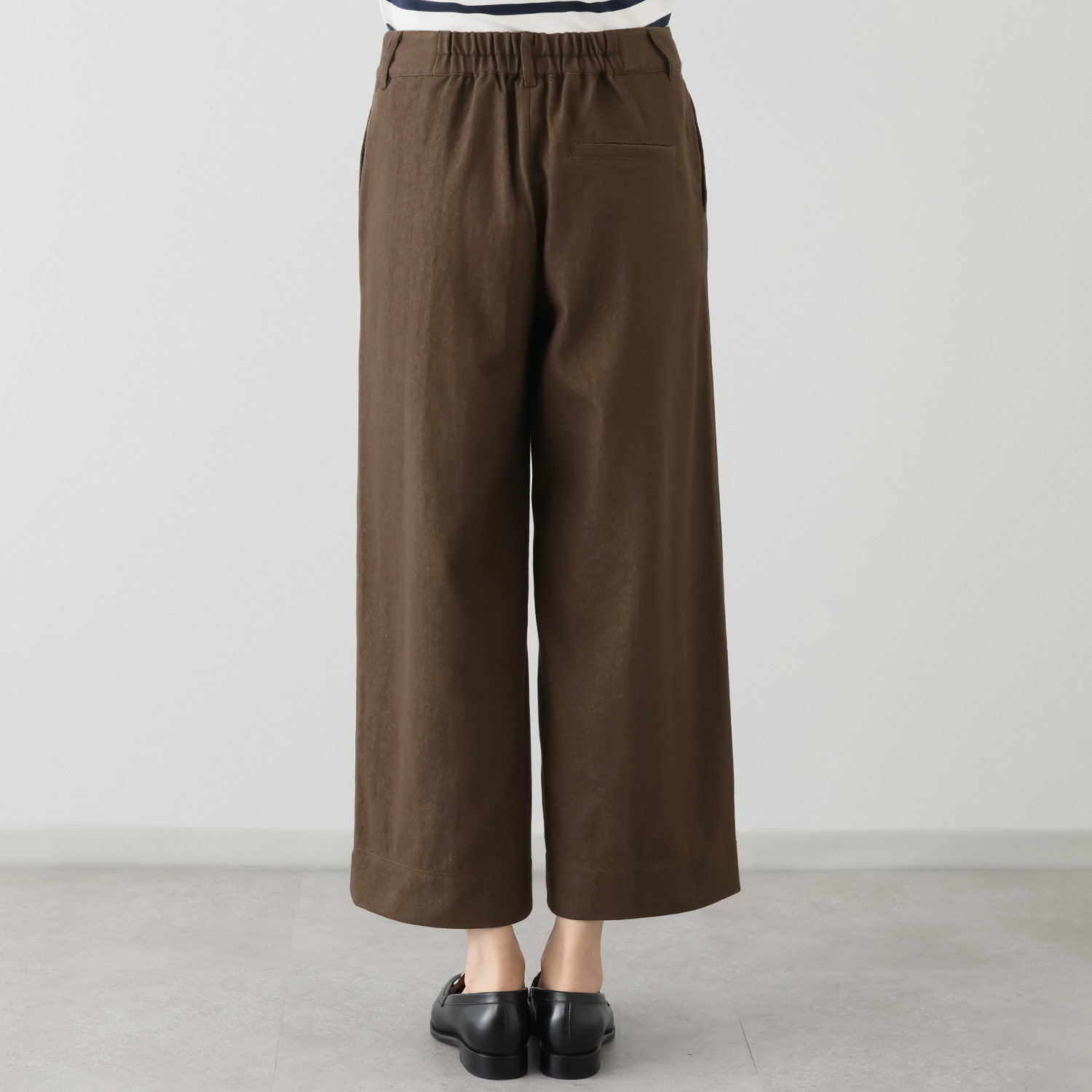 オンザビーバイサマーミー スタイルアップ＆カバー ハンサムに装う 大人のカジュアルパンツ