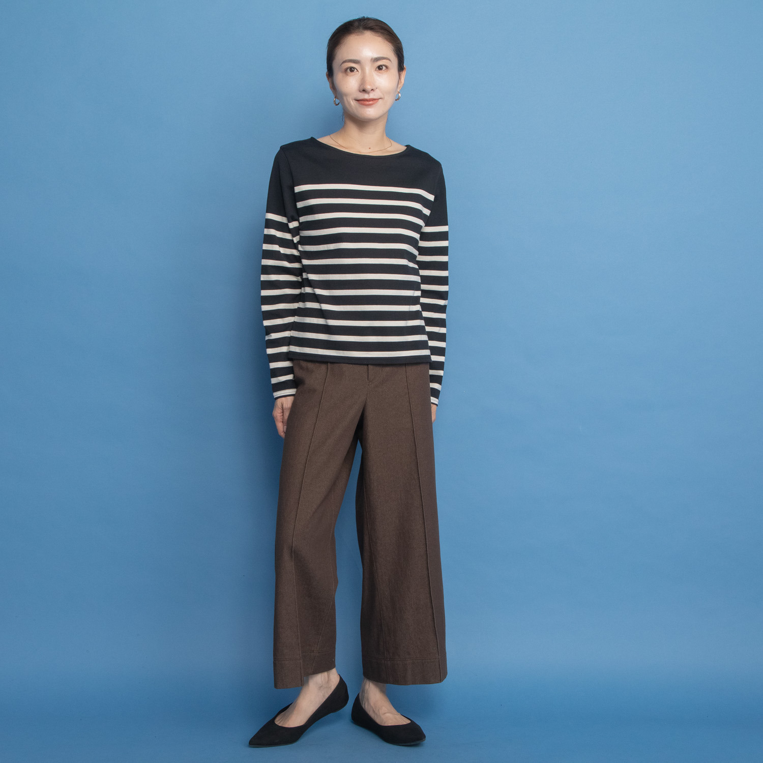 オンザビーバイサマーミー スタイルアップ＆カバー ハンサムに装う 大人のカジュアルパンツ