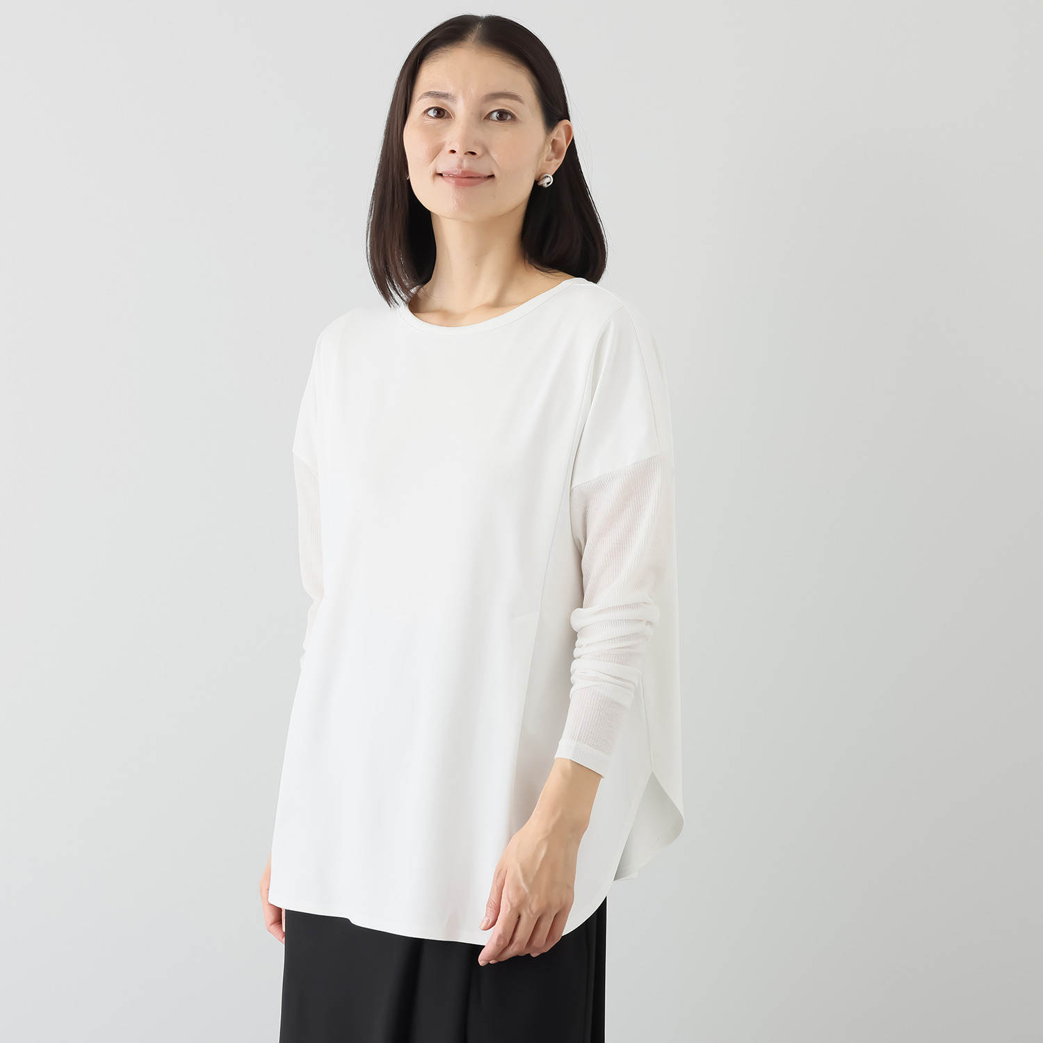 ヨーコモリモト ２ウェイデザインと 異素材でモードに装う プルオーバー