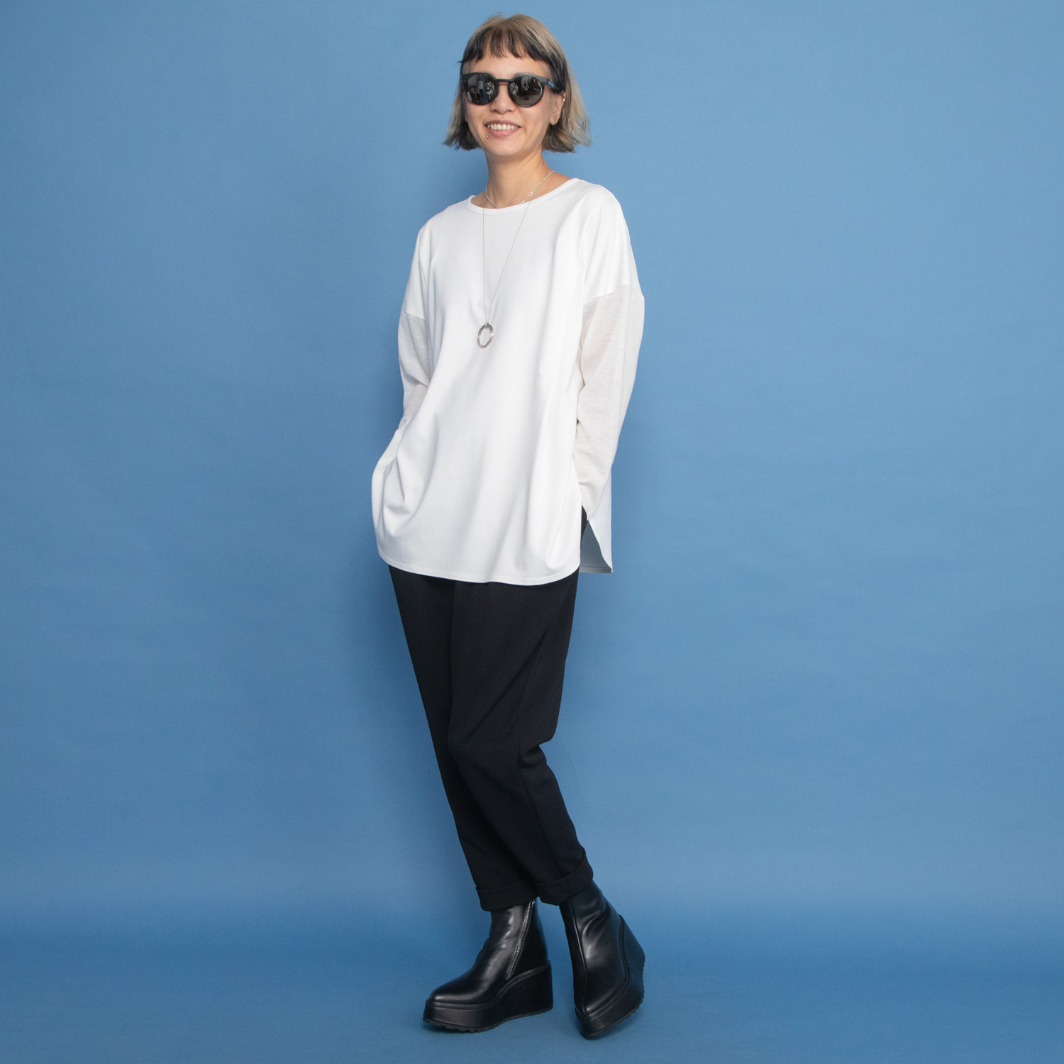 ヨーコモリモト ２ウェイデザインと 異素材でモードに装う プルオーバー