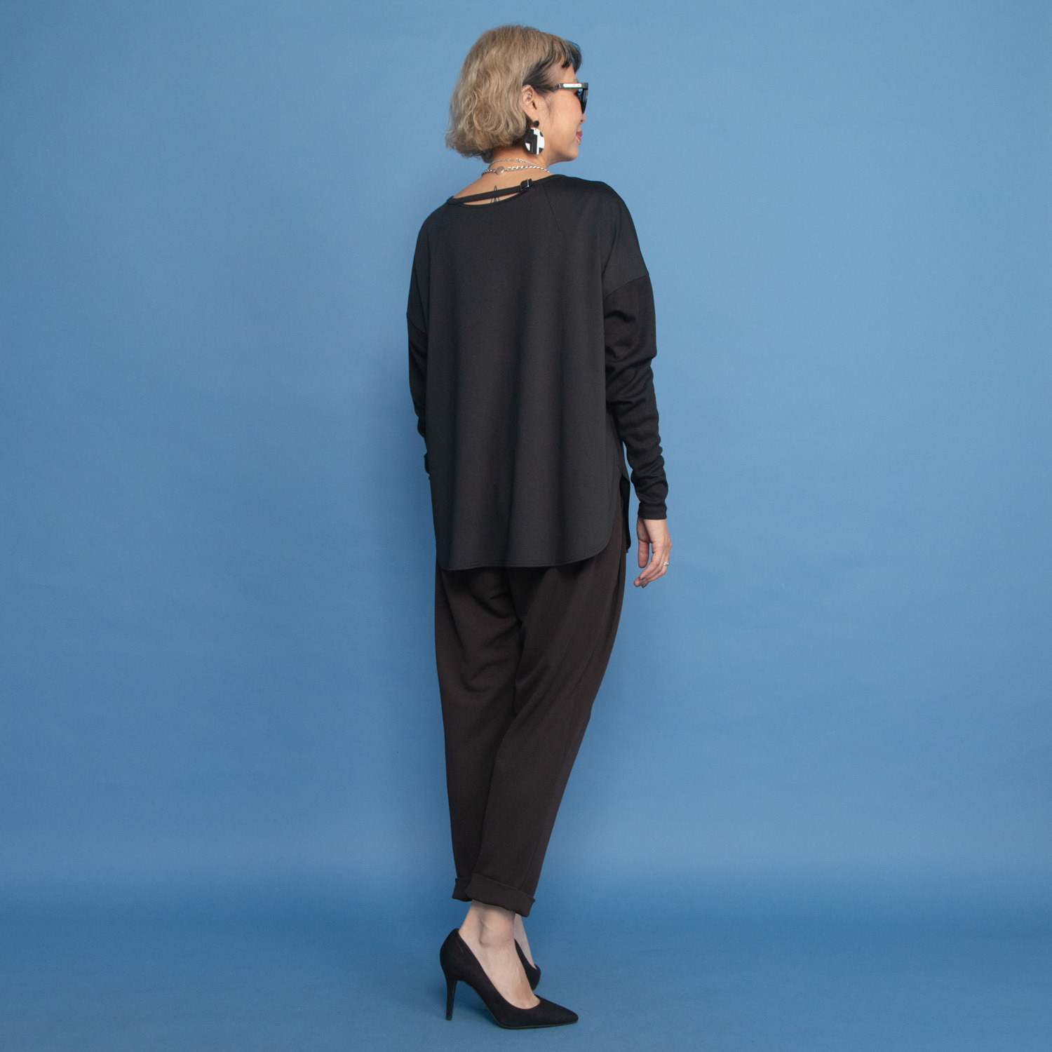 ヨーコモリモト ２ウェイデザインと 異素材でモードに装う プルオーバー