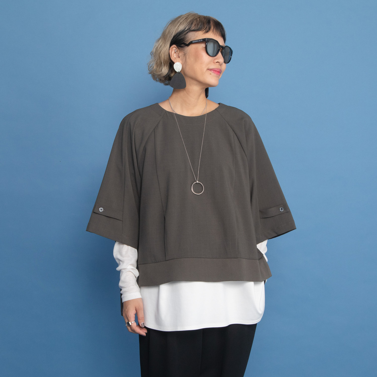 ヨーコモリモト おしゃれと着回しを シーズンレスで楽しむ デザインブラウス