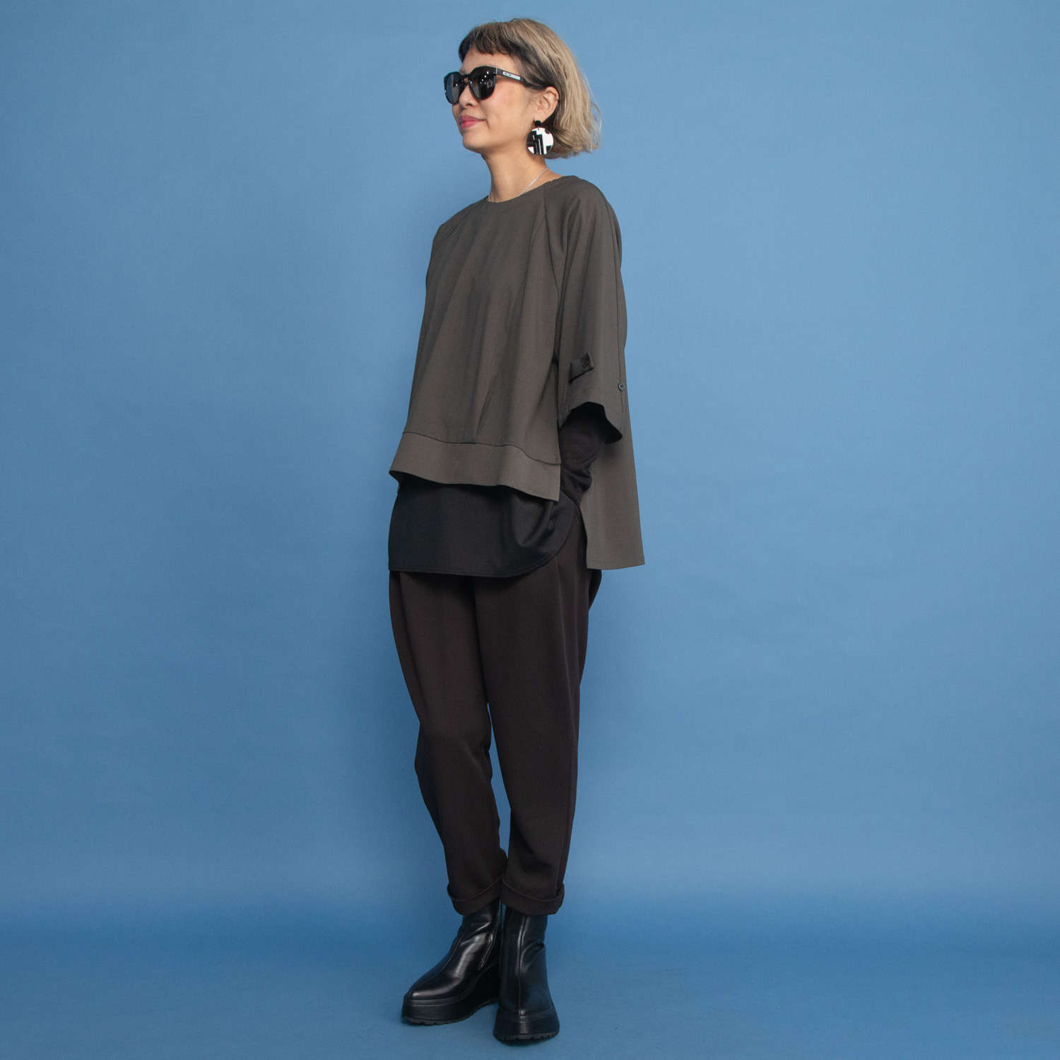 ヨーコモリモト おしゃれと着回しを シーズンレスで楽しむ デザインブラウス