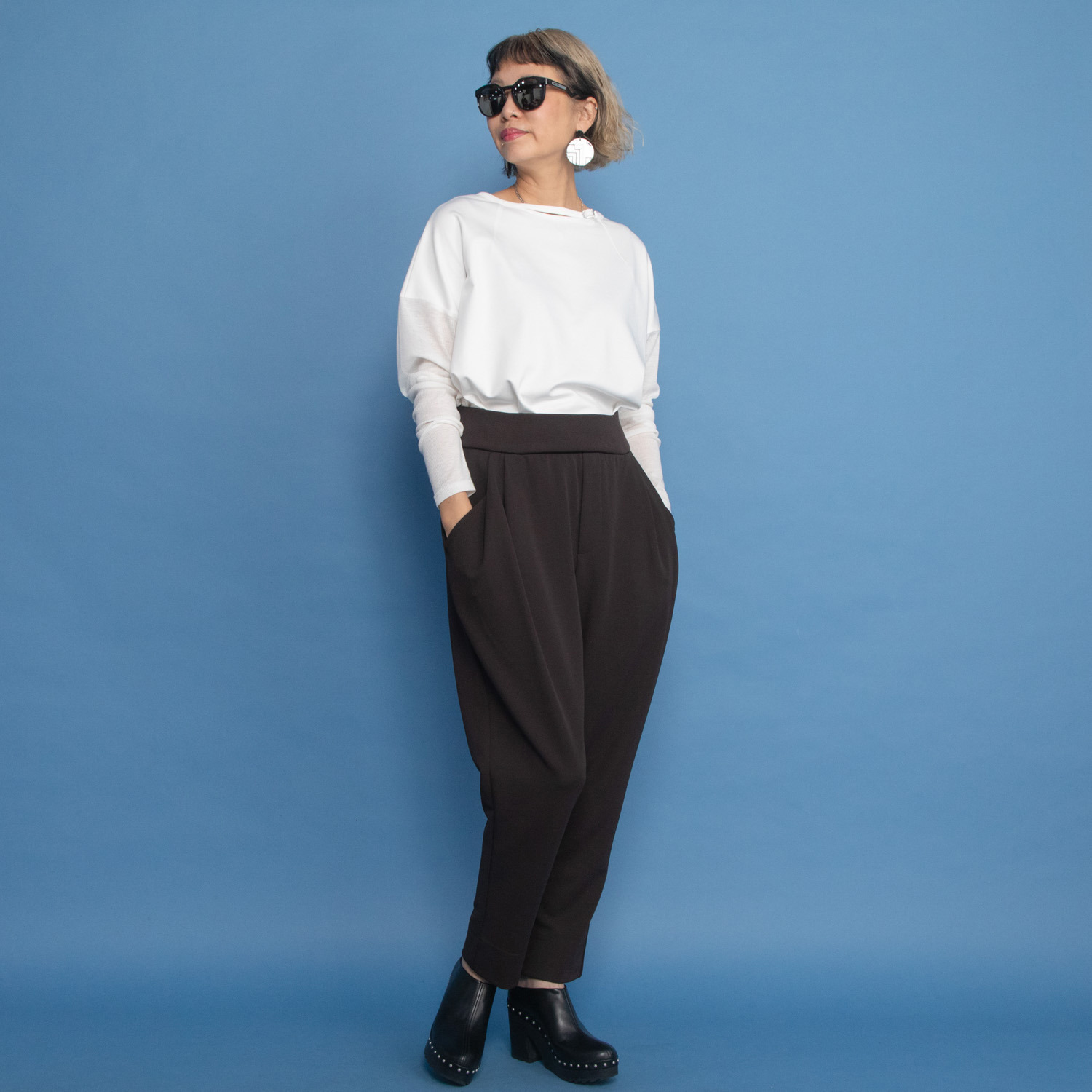 ヨーコモリモト ツイルジャージー＆リブ ラクしておしゃれを格上げ テーパードパンツ