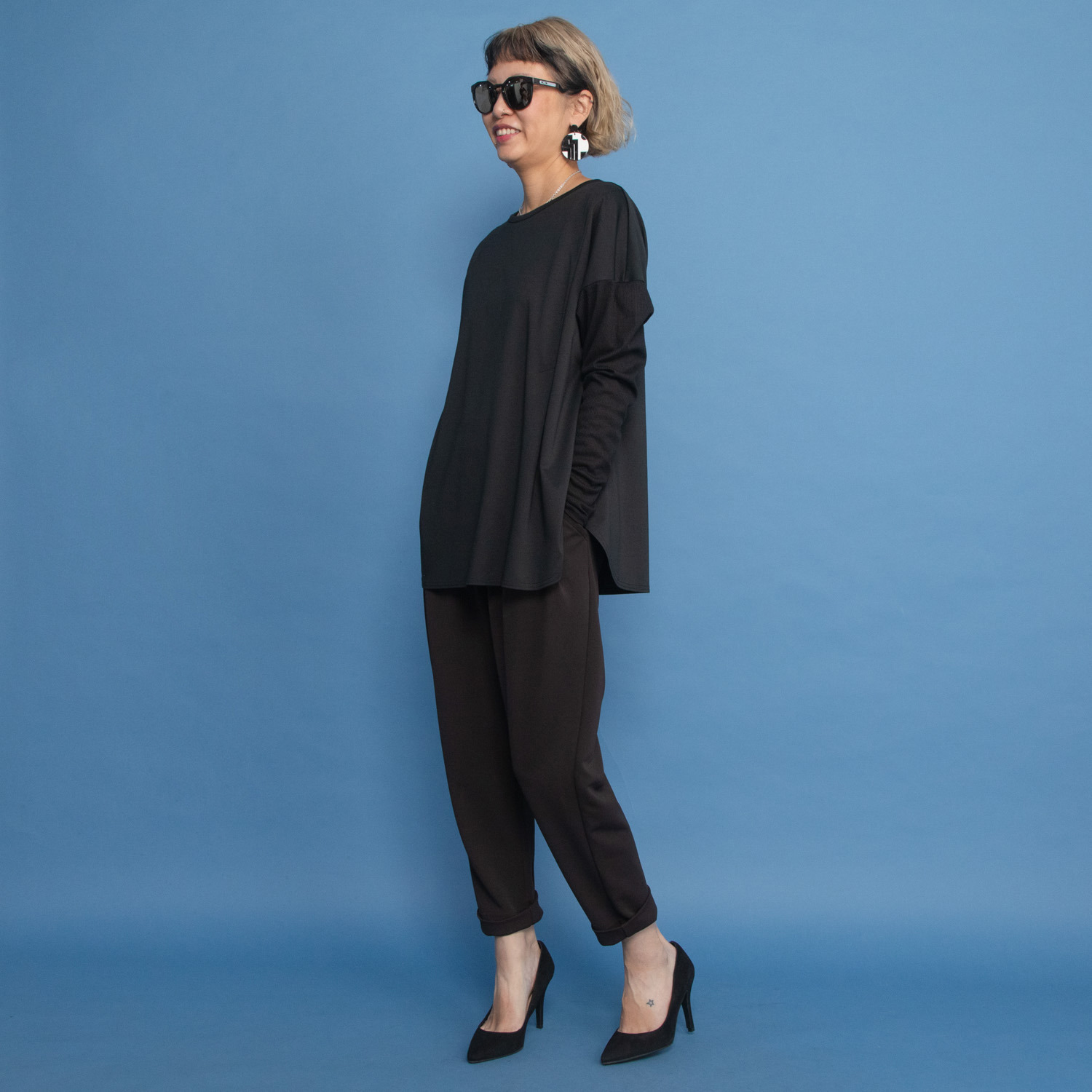 ヨーコモリモト ツイルジャージー＆リブ ラクしておしゃれを格上げ テーパードパンツ