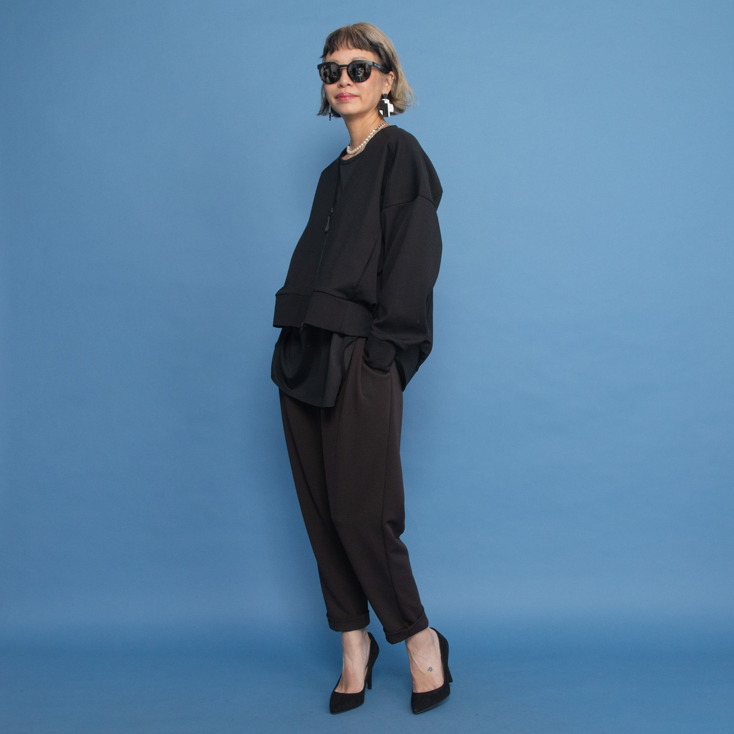 ヨーコモリモト ツイルジャージー＆リブ ラクしておしゃれを格上げ テーパードパンツ